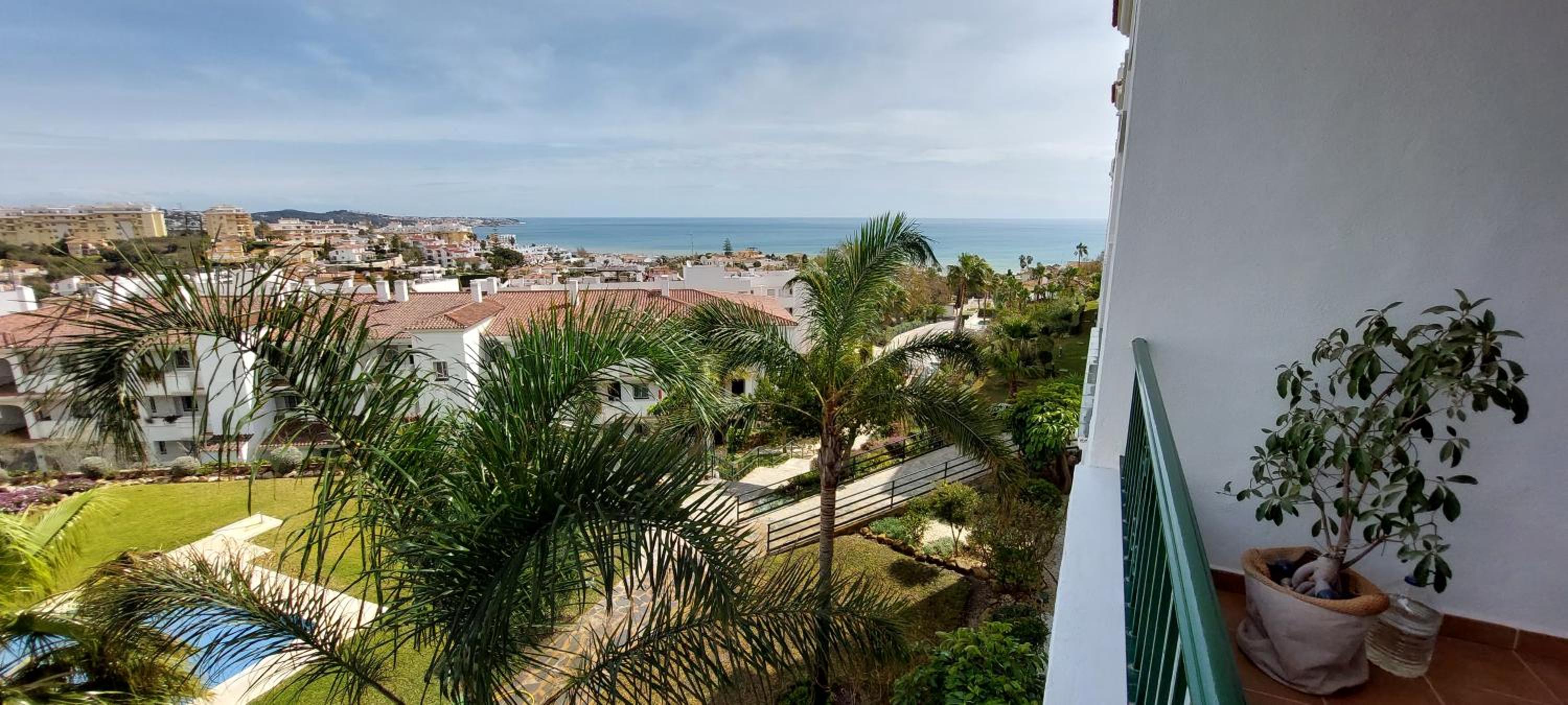 Beautiful Apartment Sea&Mountains Views