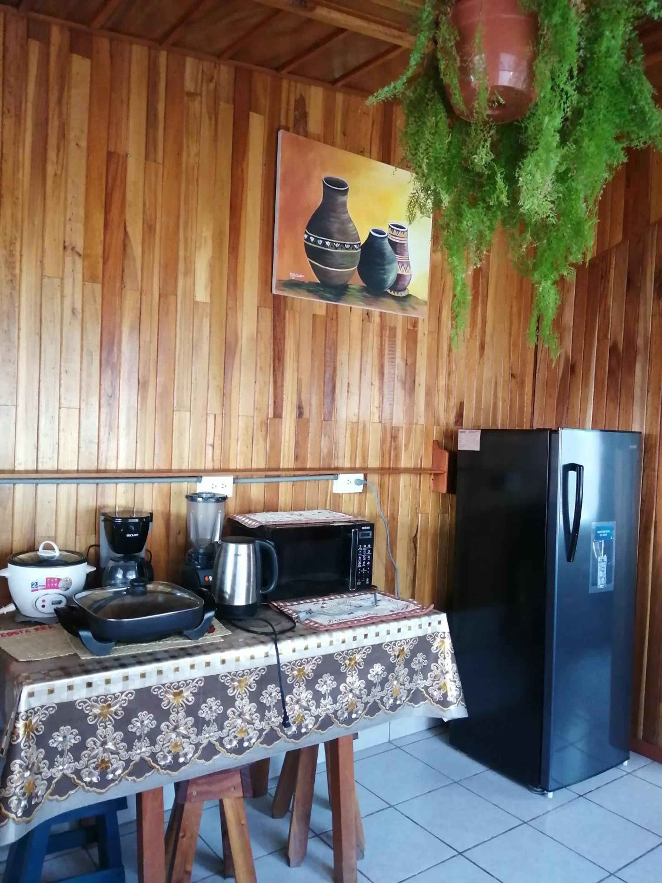 Pensión y Cabinas Colibrí B&B Costa Rica