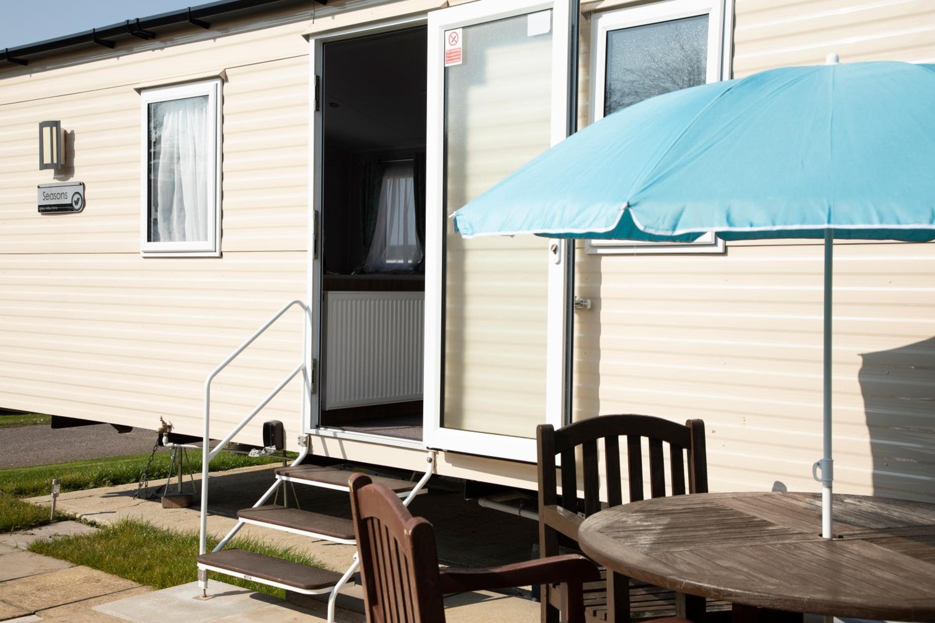 51 Lytchett Bay View, 3 bed, Rockley Park Poole view 5