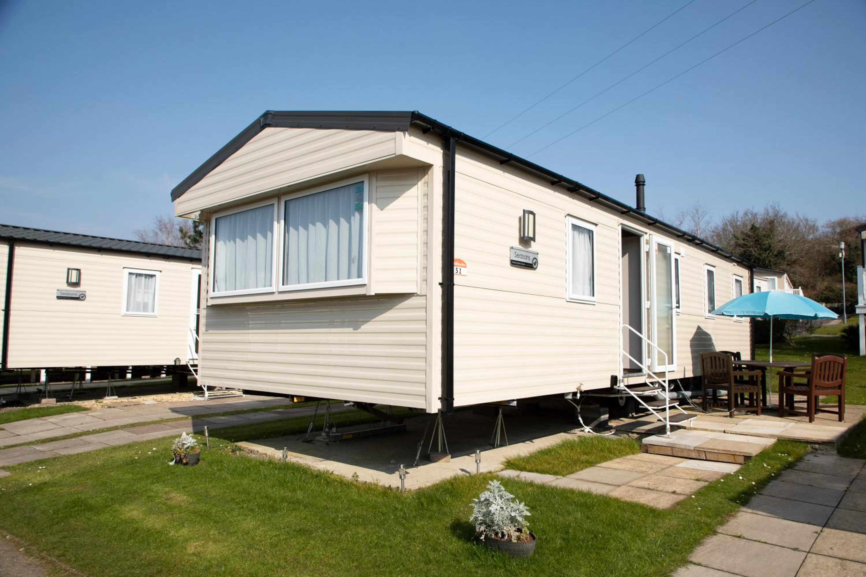 51 Lytchett Bay View, 3 bed, Rockley Park Poole view 4