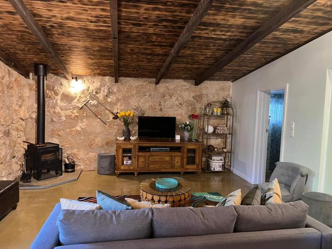 Maunder Cottage Aldinga Township