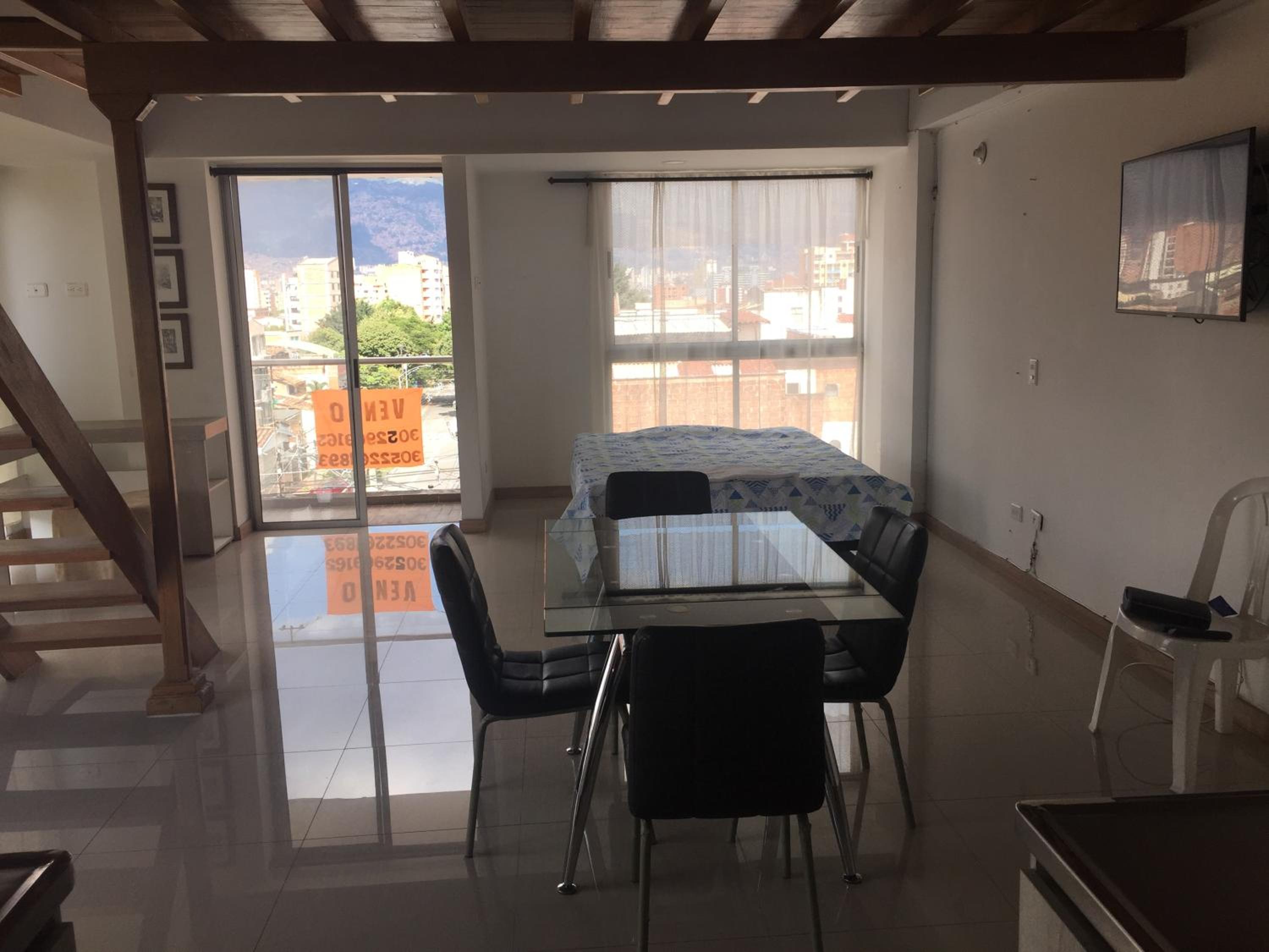 Apartamento Lof, Dúplex, iluminado, bueno , céntrico y bien ubicado en Laureles estadio view 4
