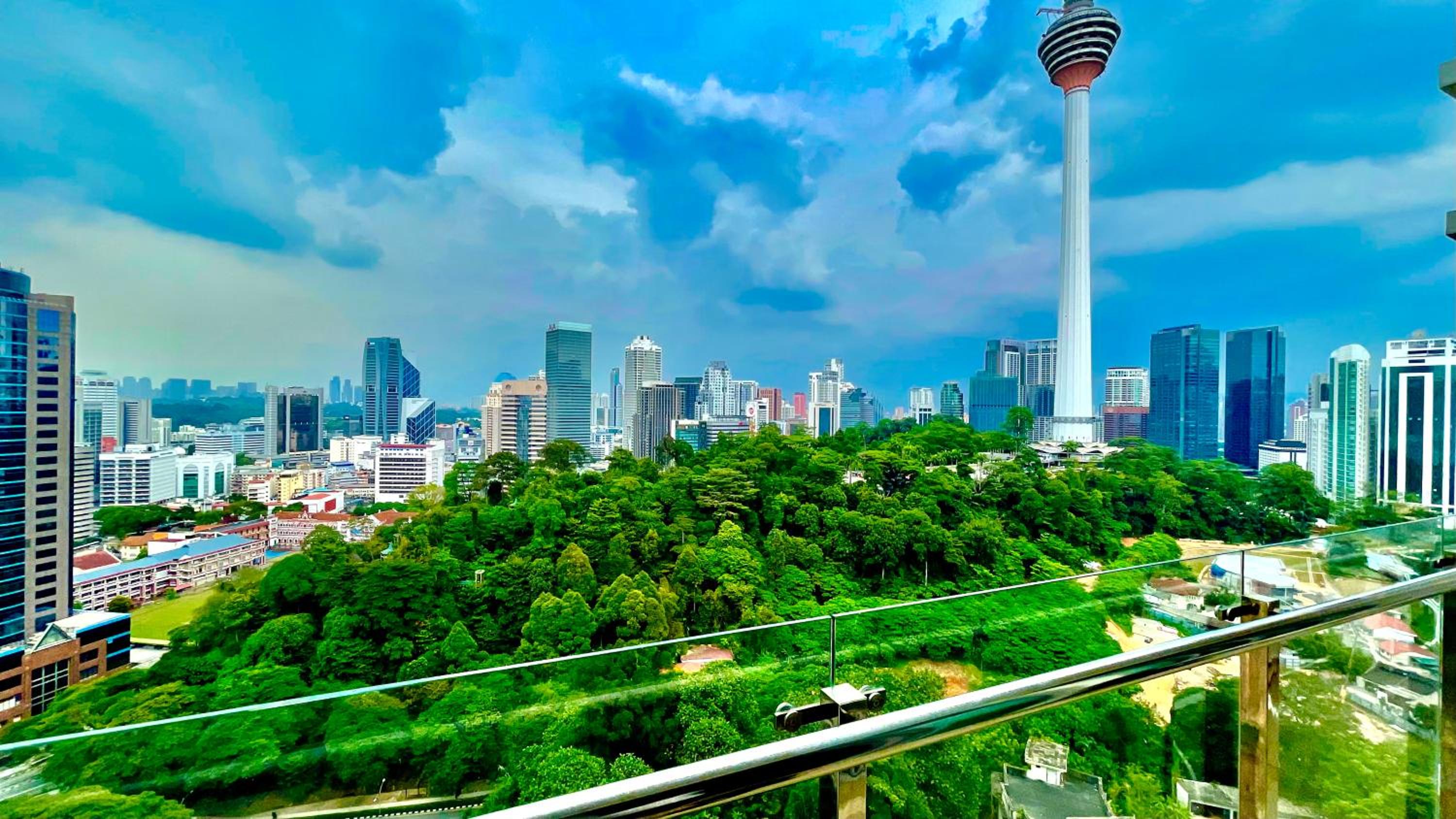 Suasana Bukit Ceylon Residence