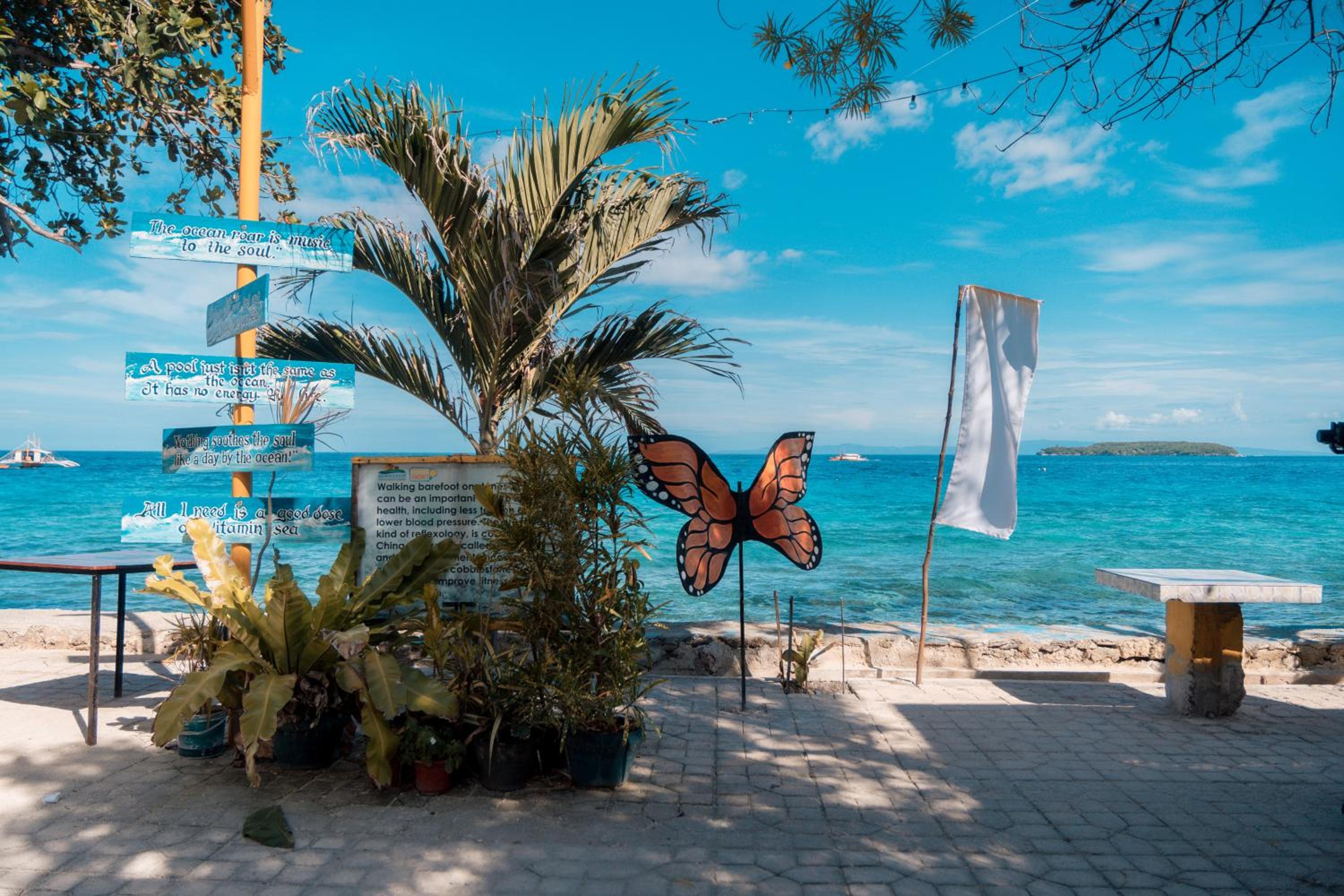 Island Front - Bangcogon Resort and Restaurant