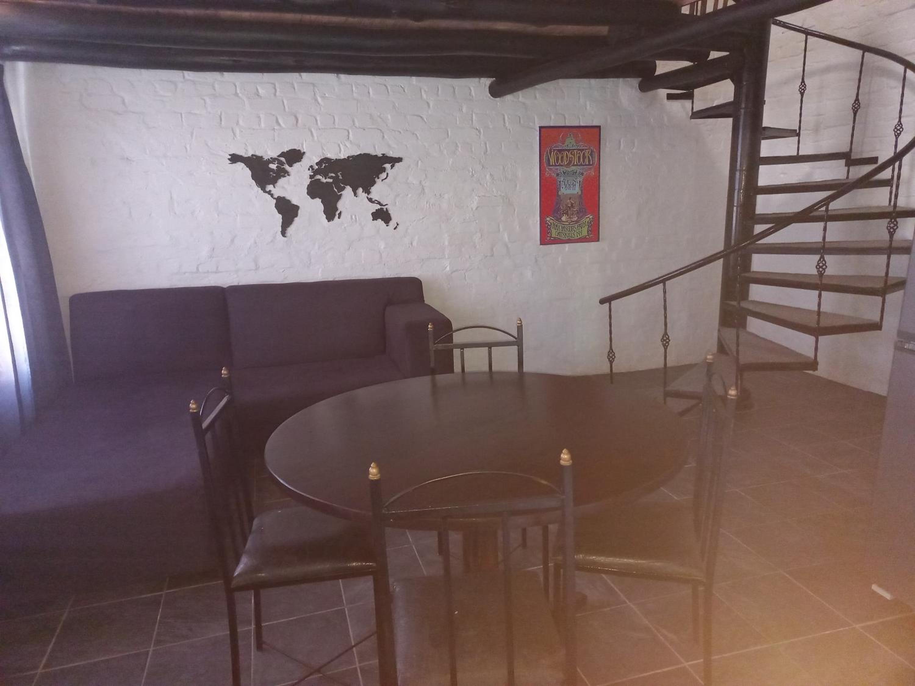 BARRY MICASA SELF CATERING ACCOMMODATION view 4