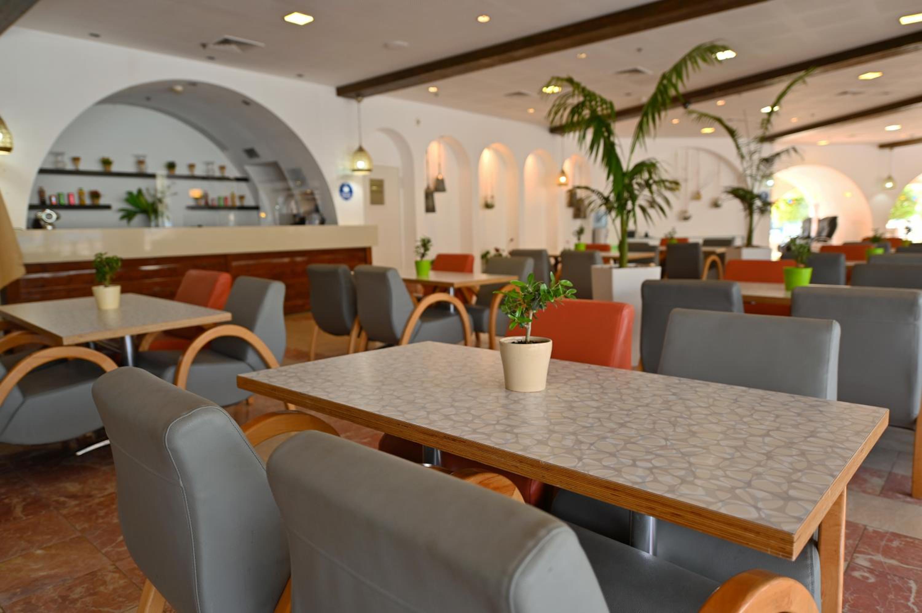 Club In Eilat - Coral Beach Villa Resort