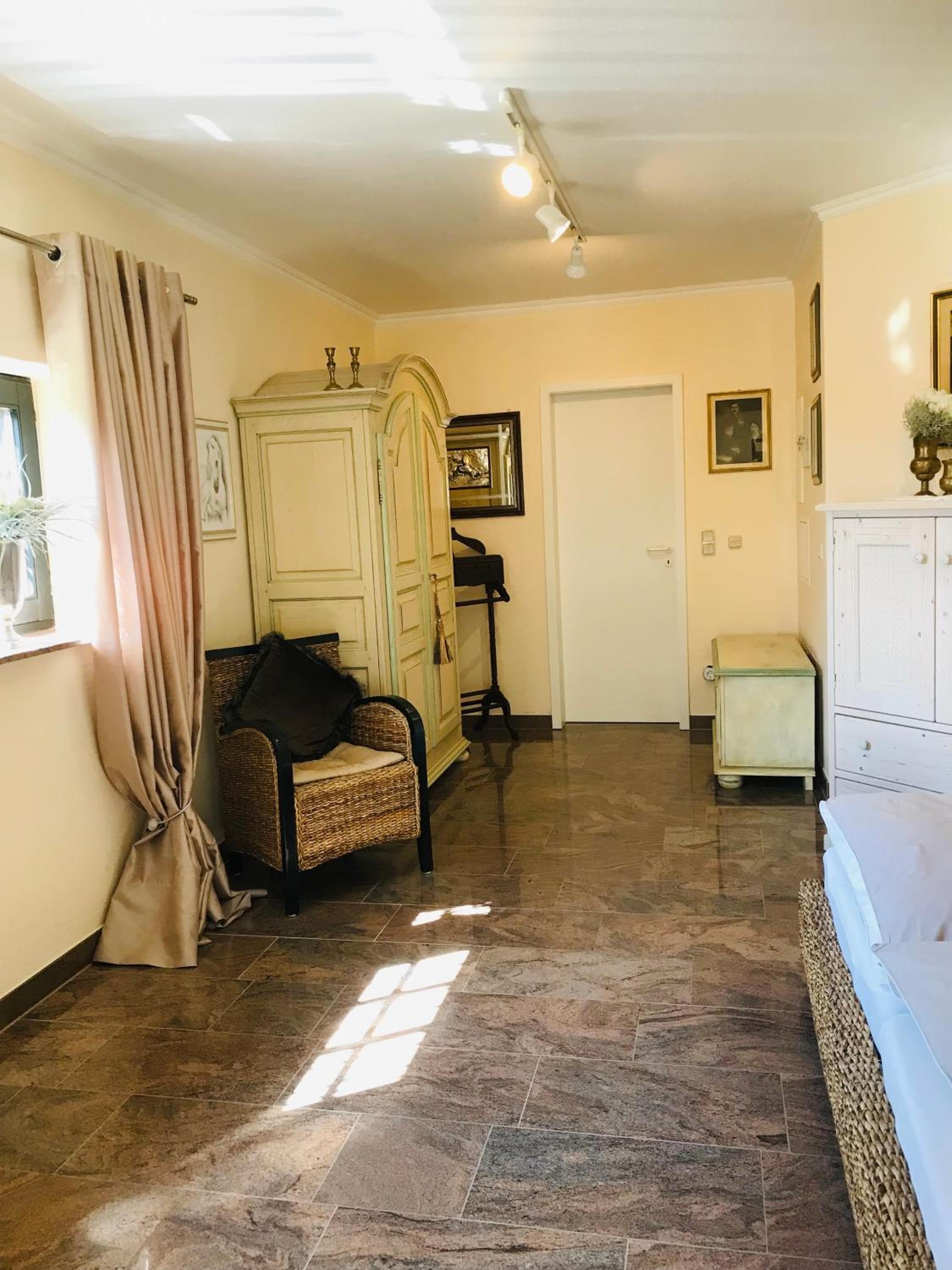 3 Zimmer Loft mit Sauna & Garten in Ortenberg