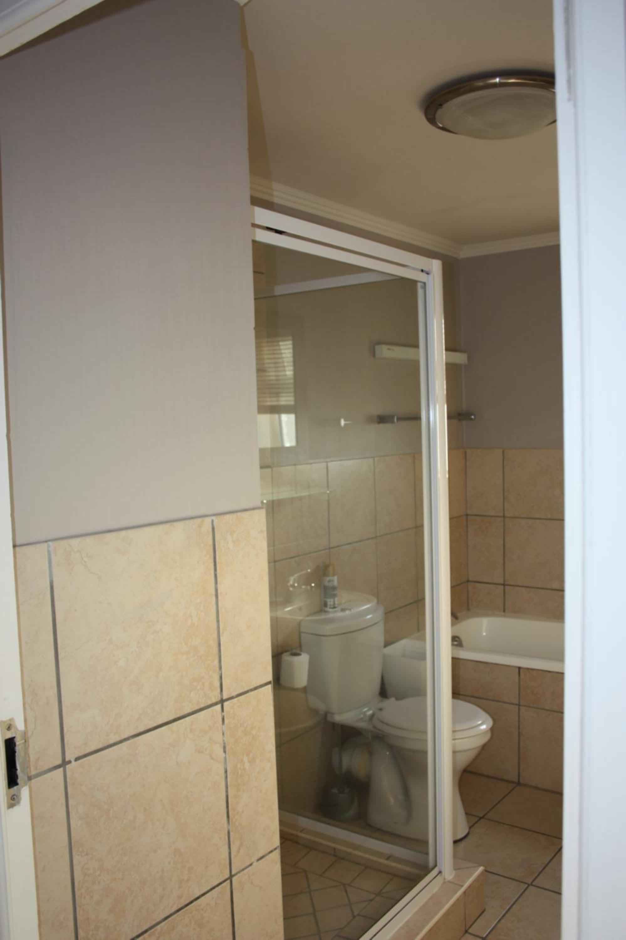 Photo 37