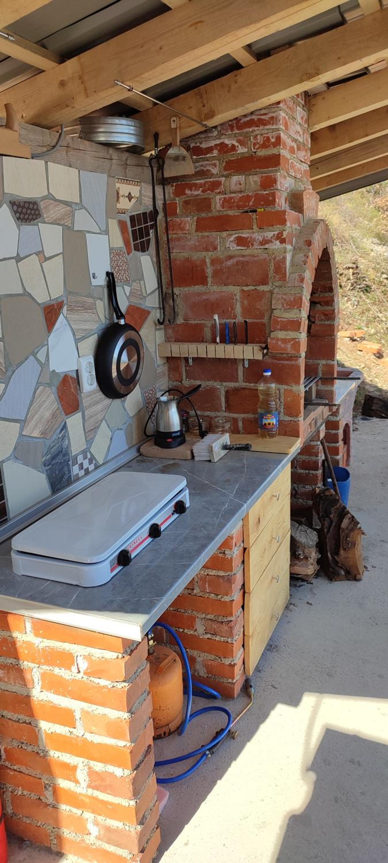 Photo 9