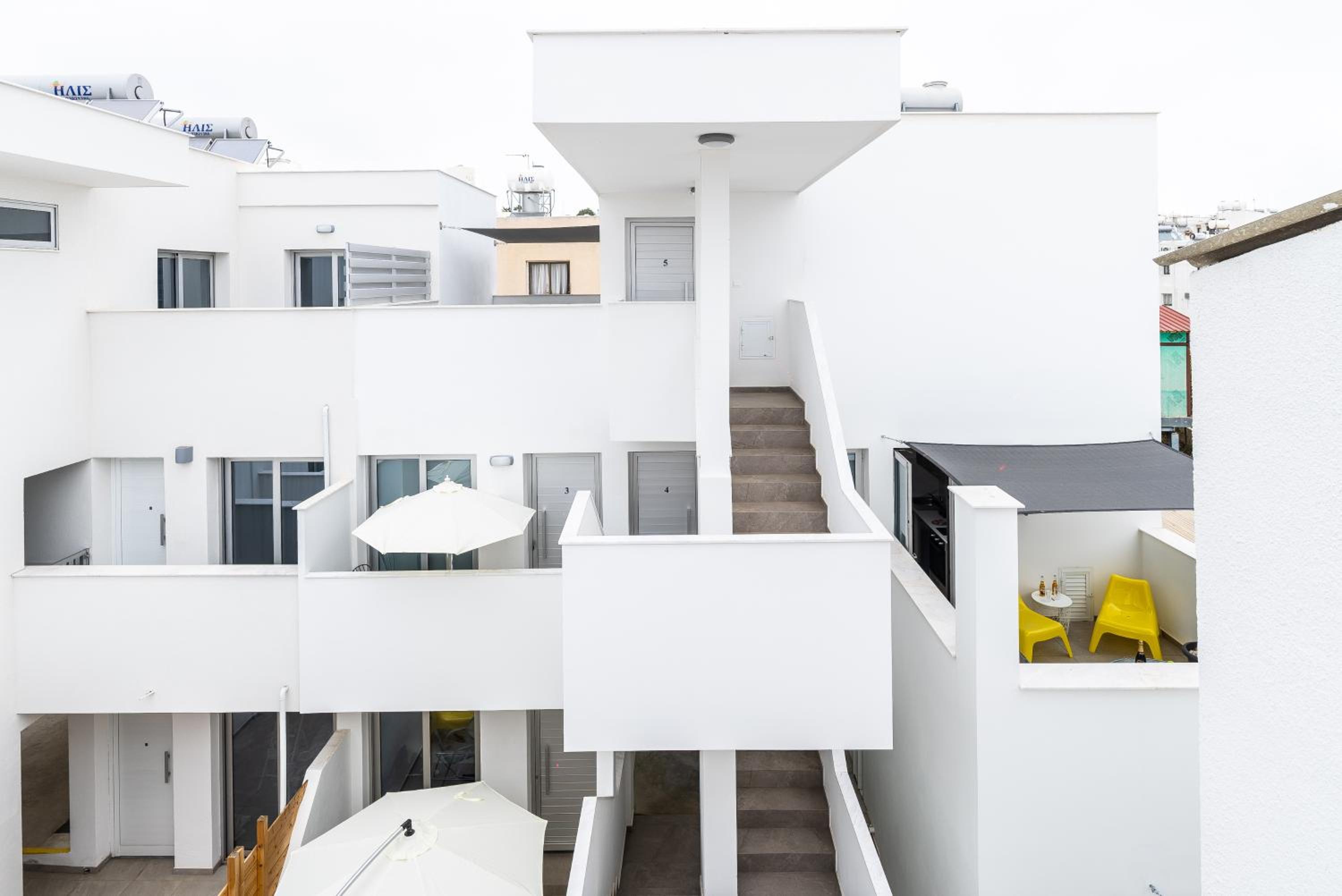 Spiros Luxury Apartments view 2