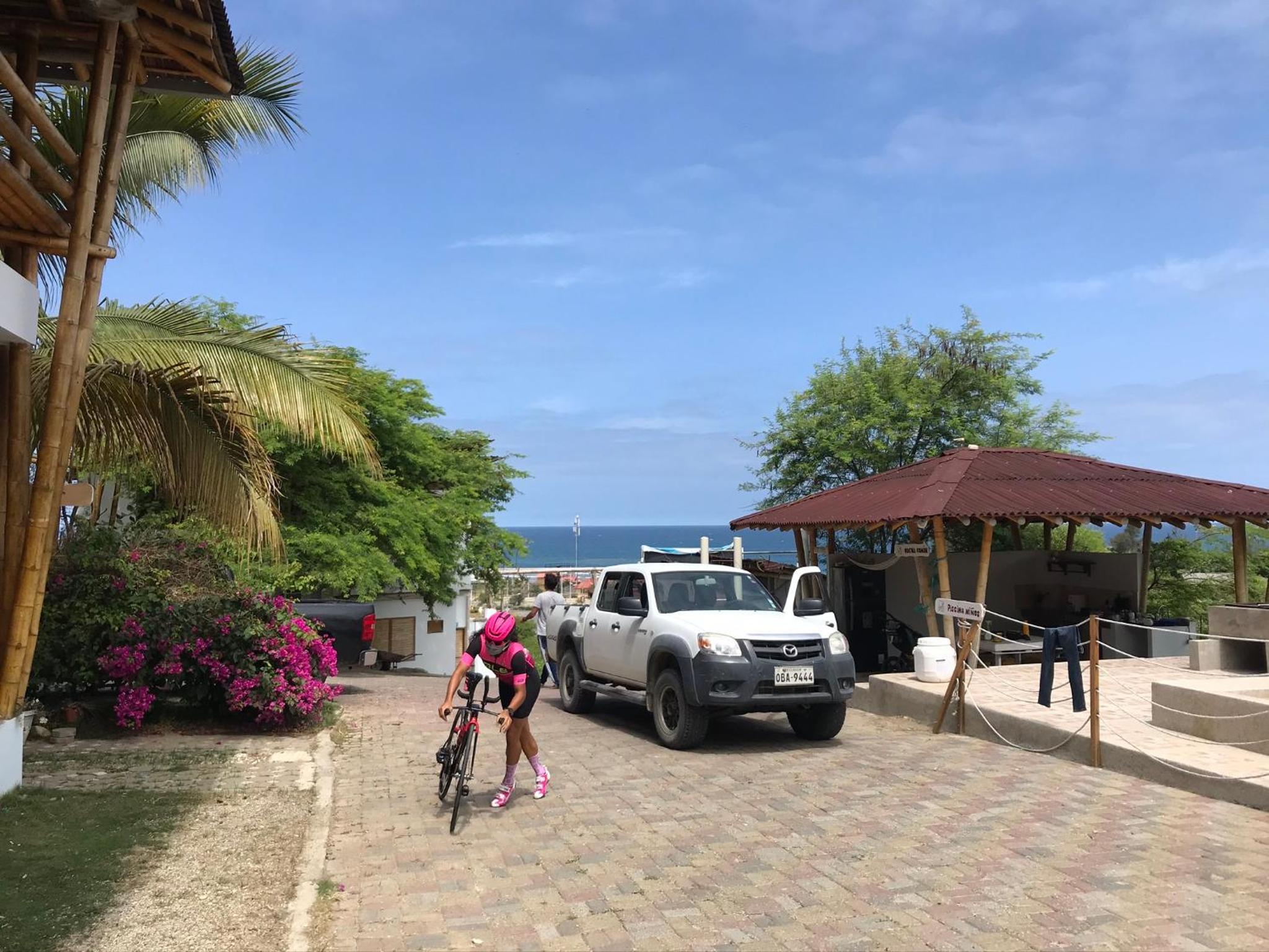 Punta Hills Montanita