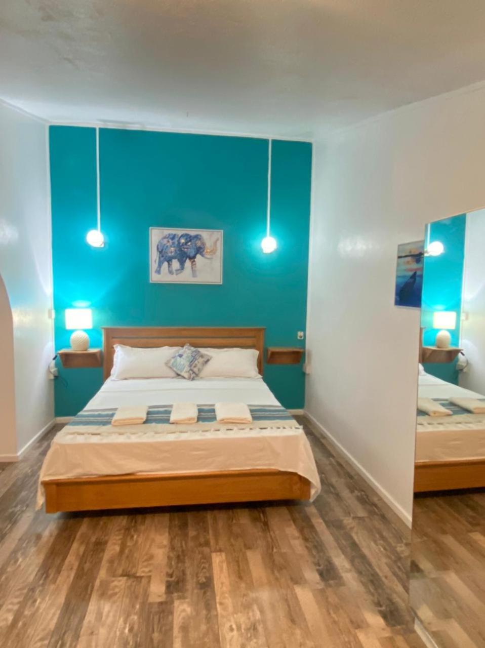 AVA BEACH HOUSE photo 2