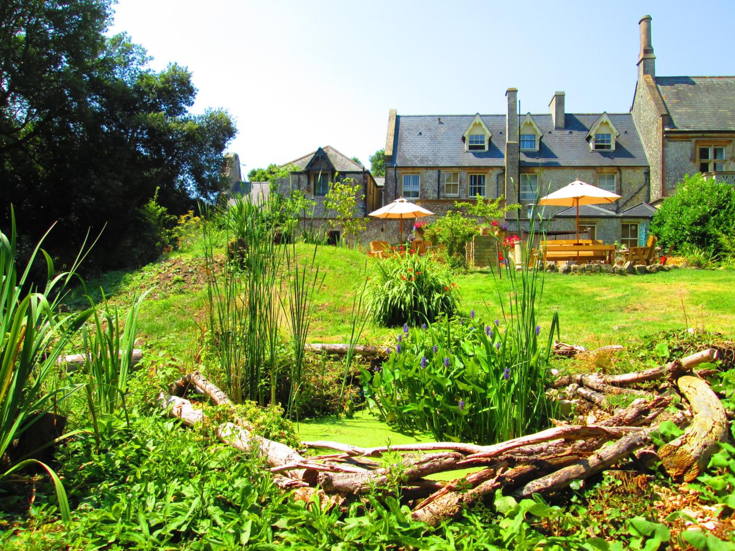 Weston Manor