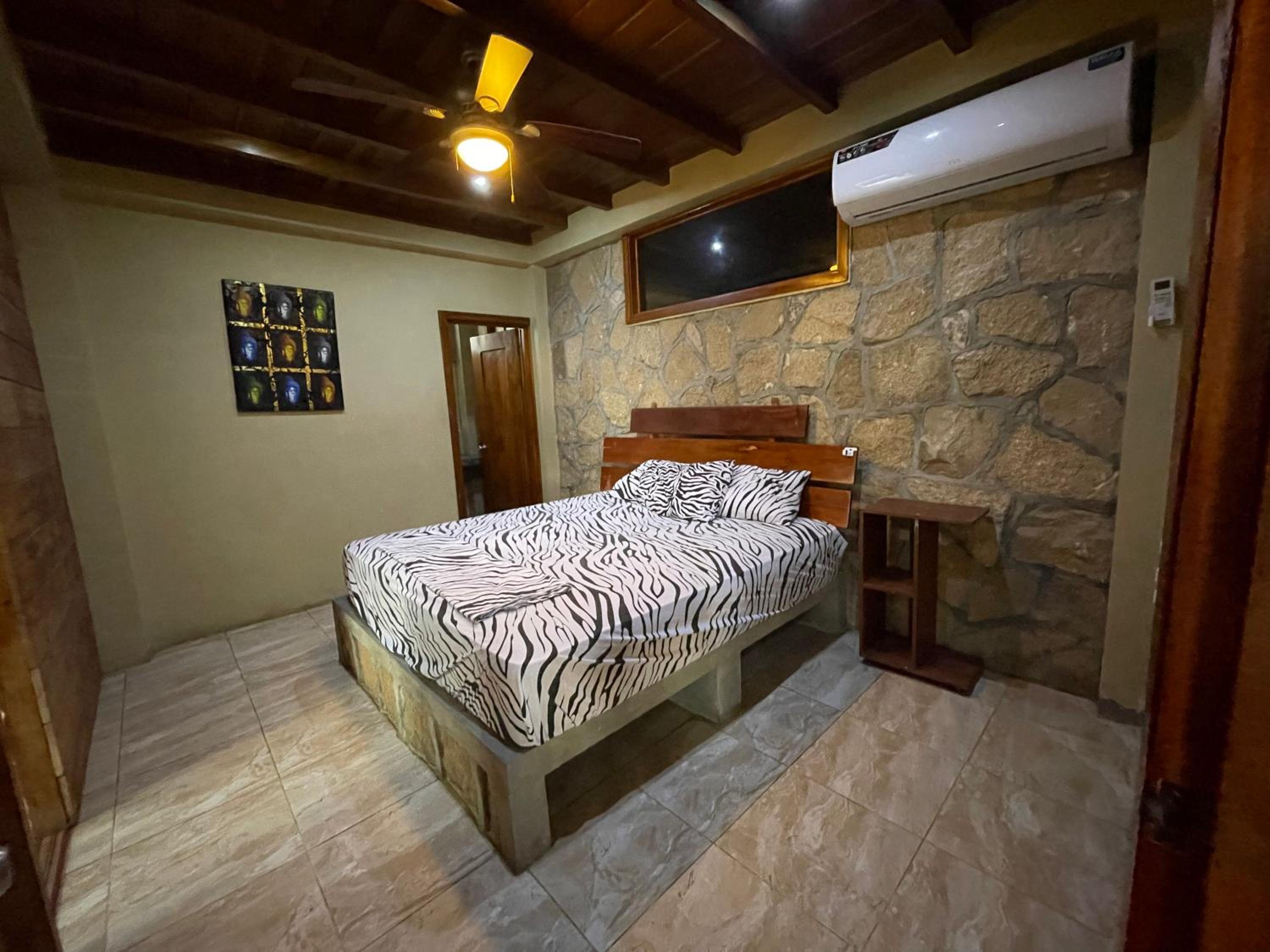 Punta Hills Montanita