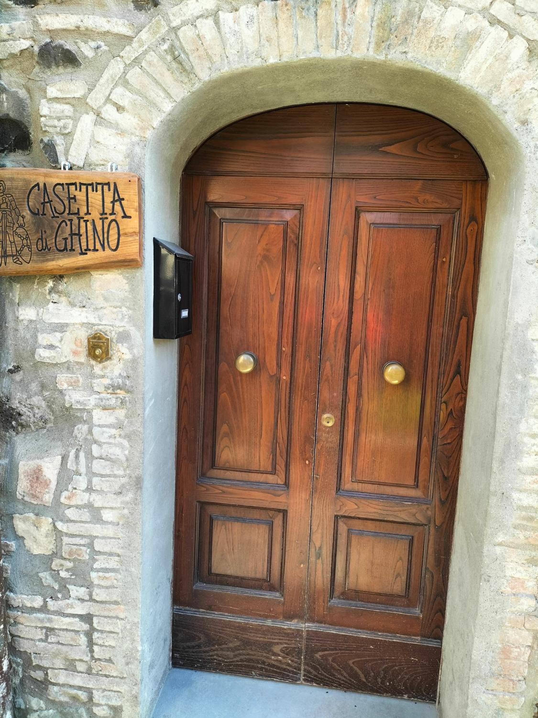 Casetta di Ghino view 3