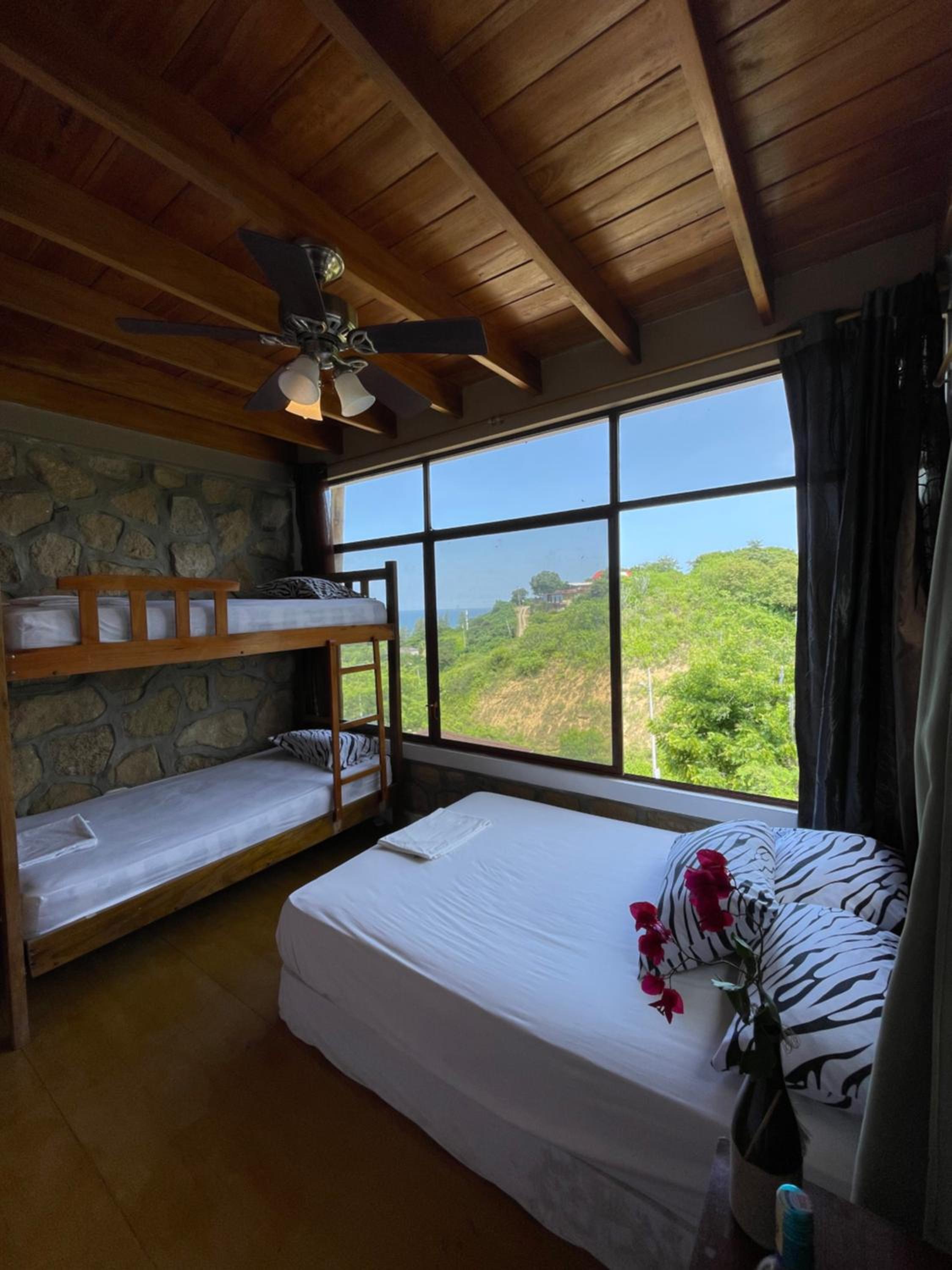 Punta Hills Montanita