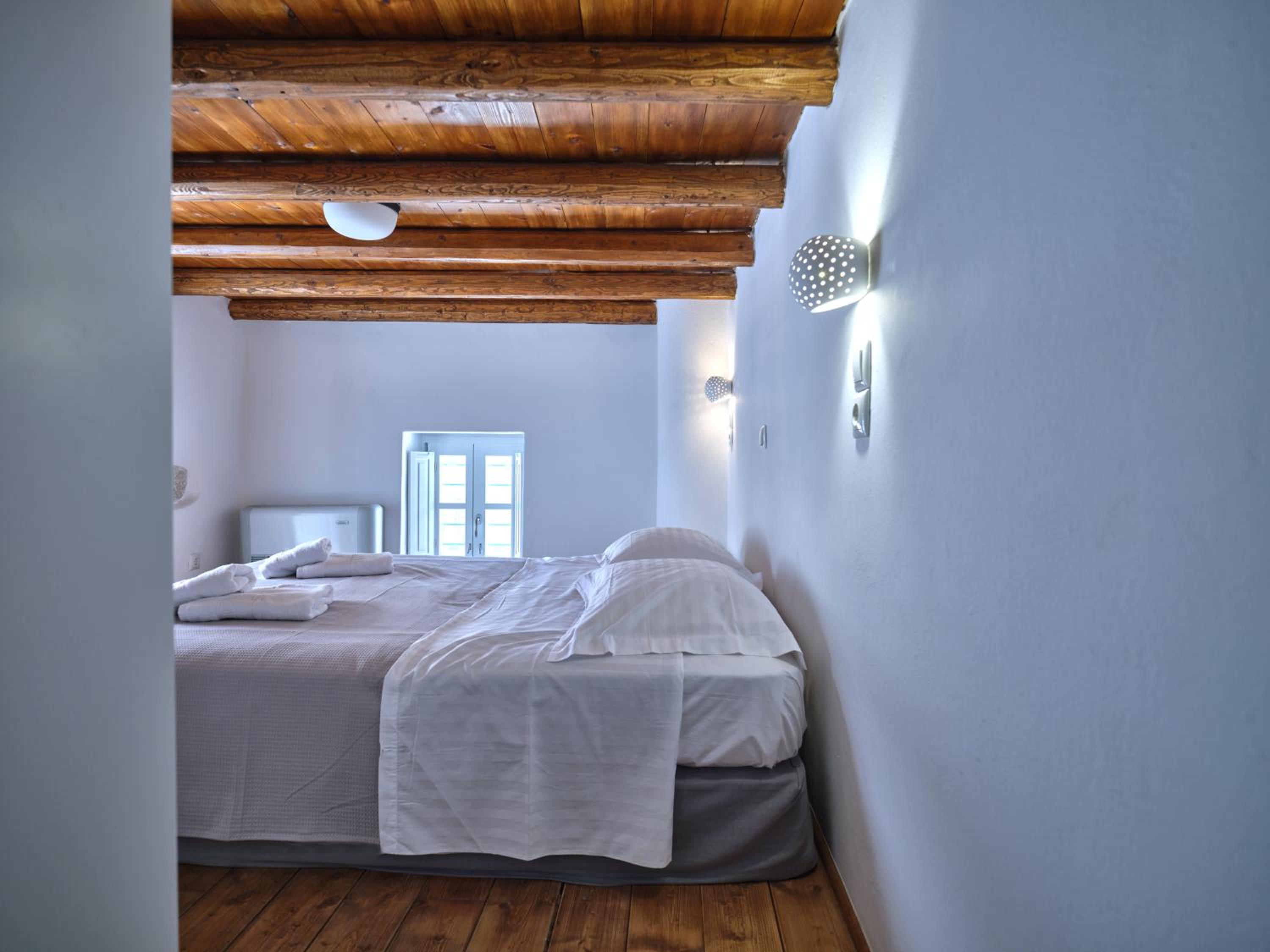 Retreat Paros - The Happy Apartment photo 2