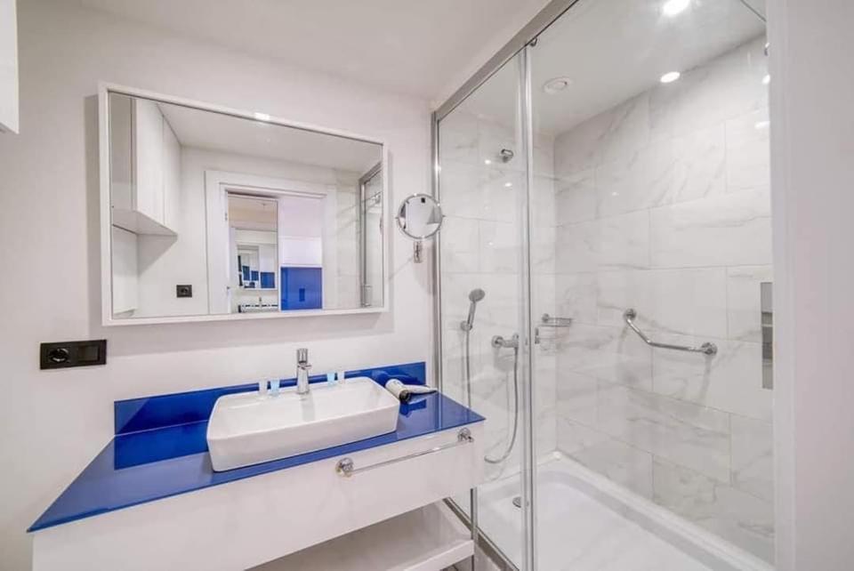 Orbi City- Rooms with wonderful Sea view- High floor view 2