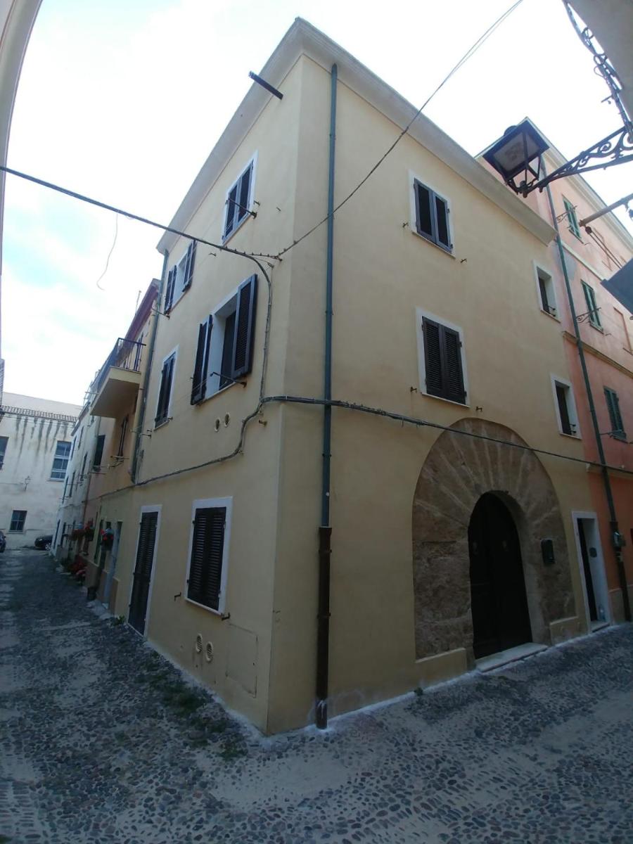 La Finestra su Alghero - IUN P4565 photo 4