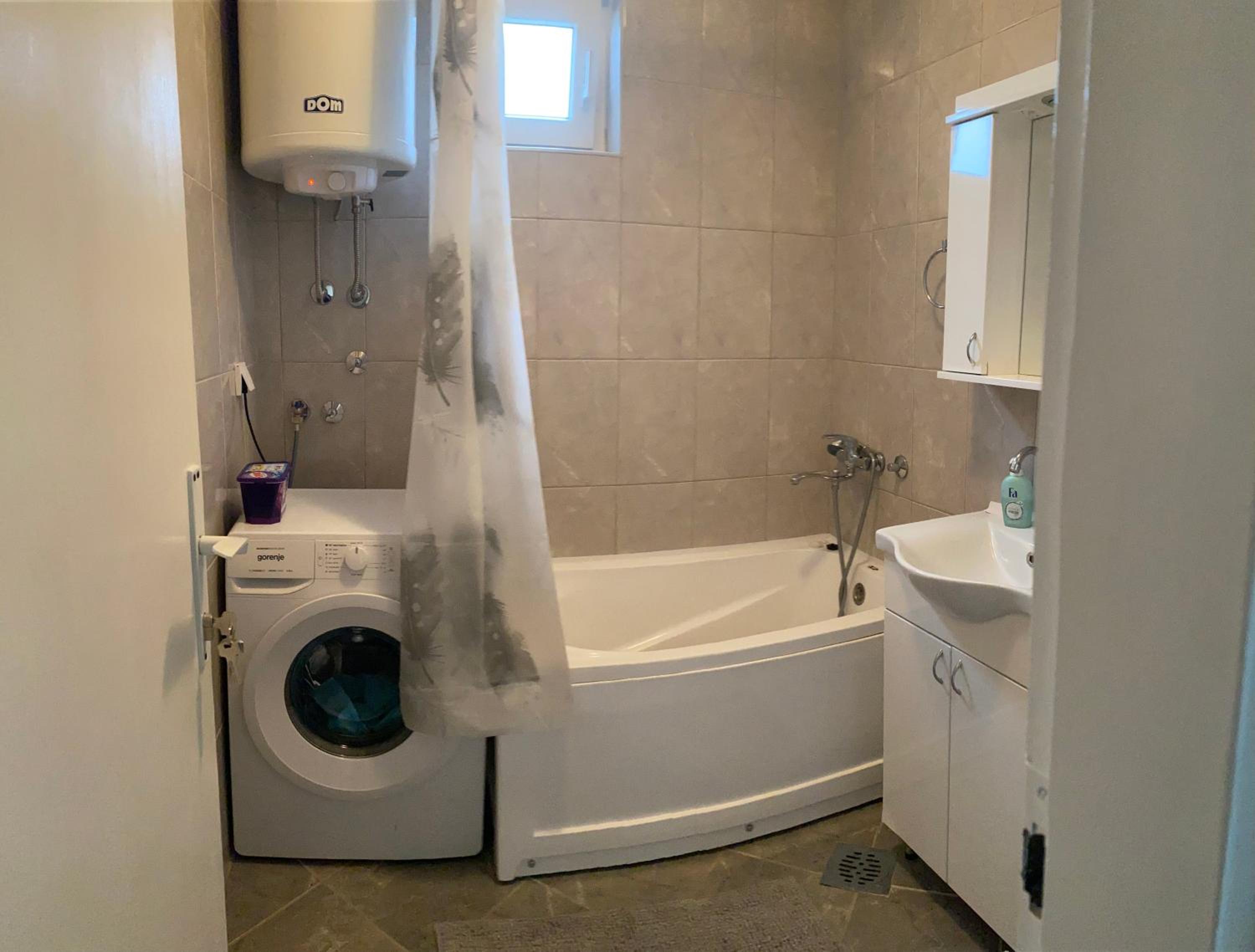 Apartment Ana Milena view 3