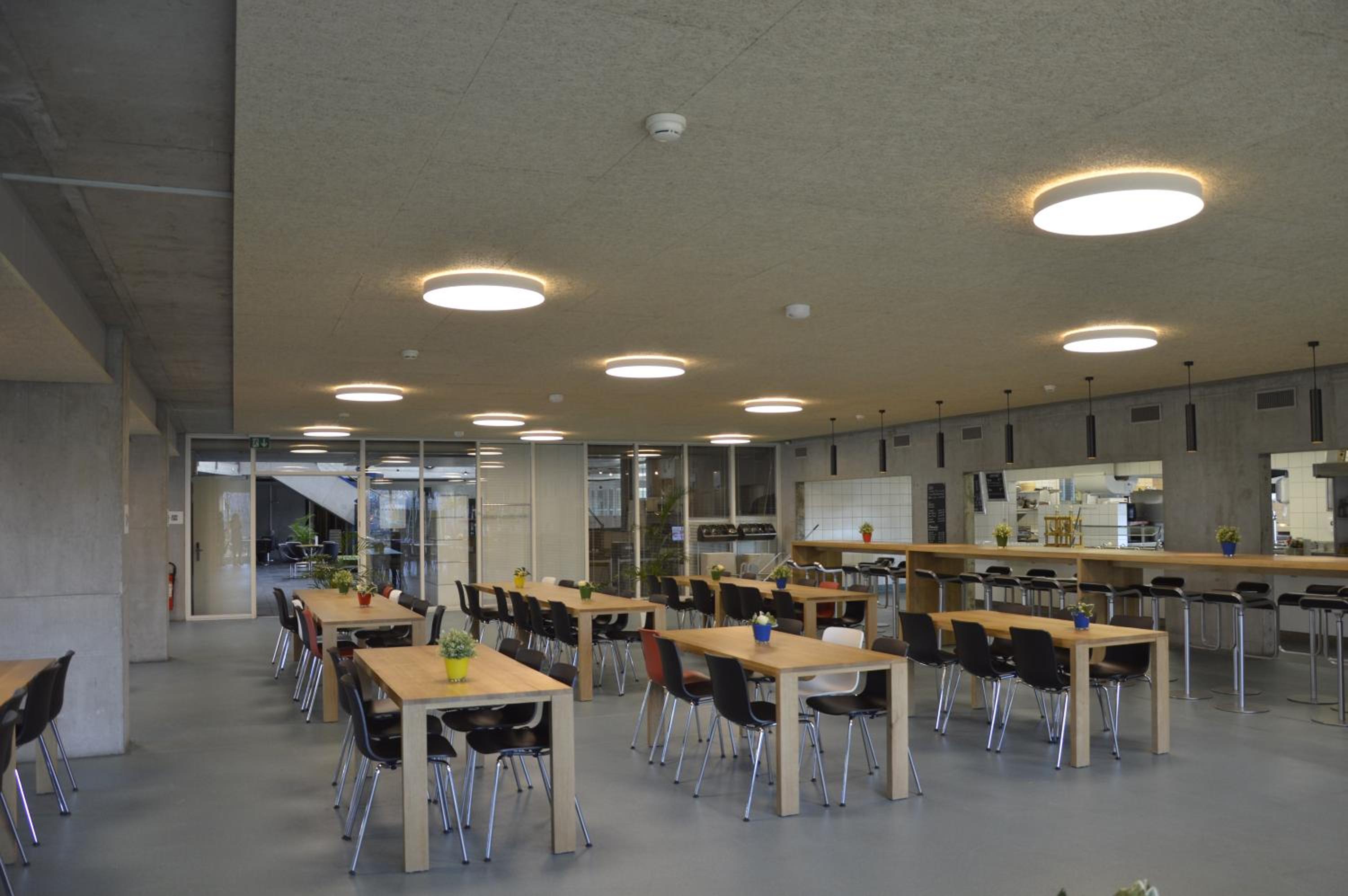 Lausanne Youth Hostel Jeunotel