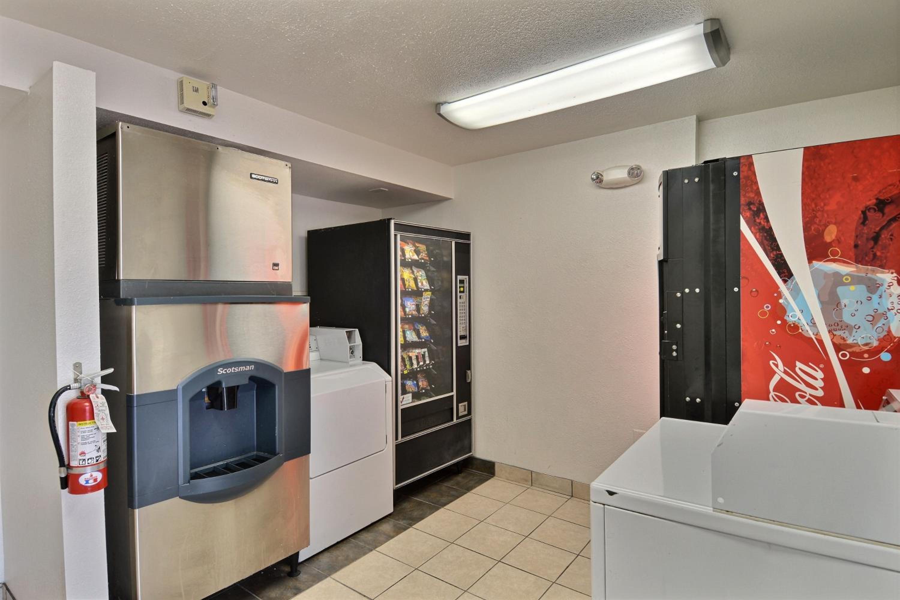 Motel 6-Nashua, NH
