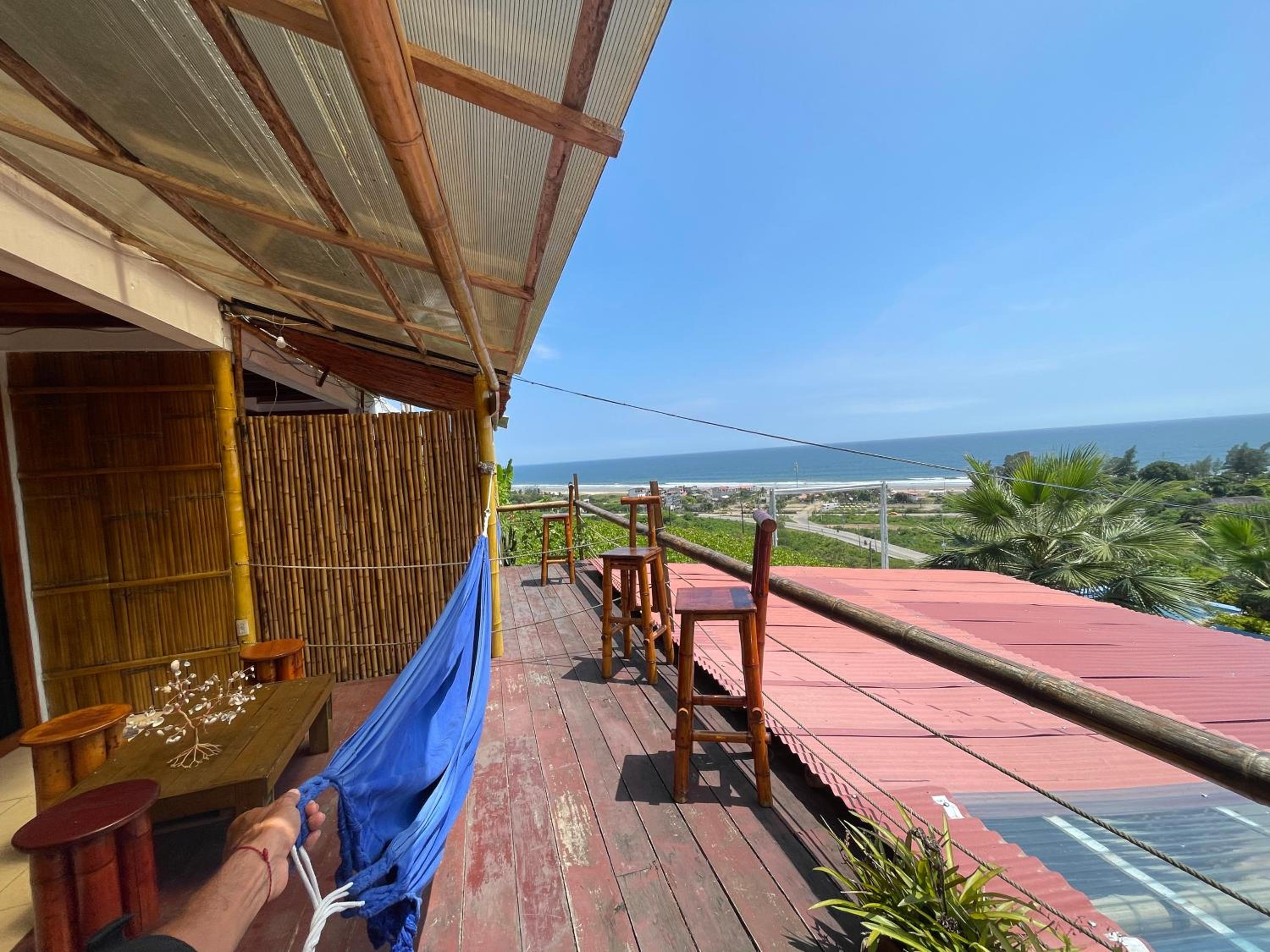 Punta Hills Montanita