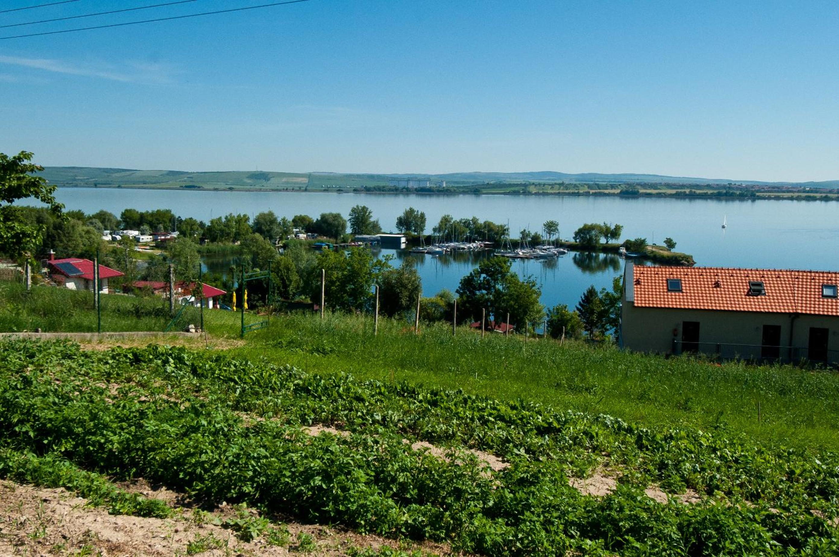 Apartmán Pálava 4 s terasou a výhledem na jezero