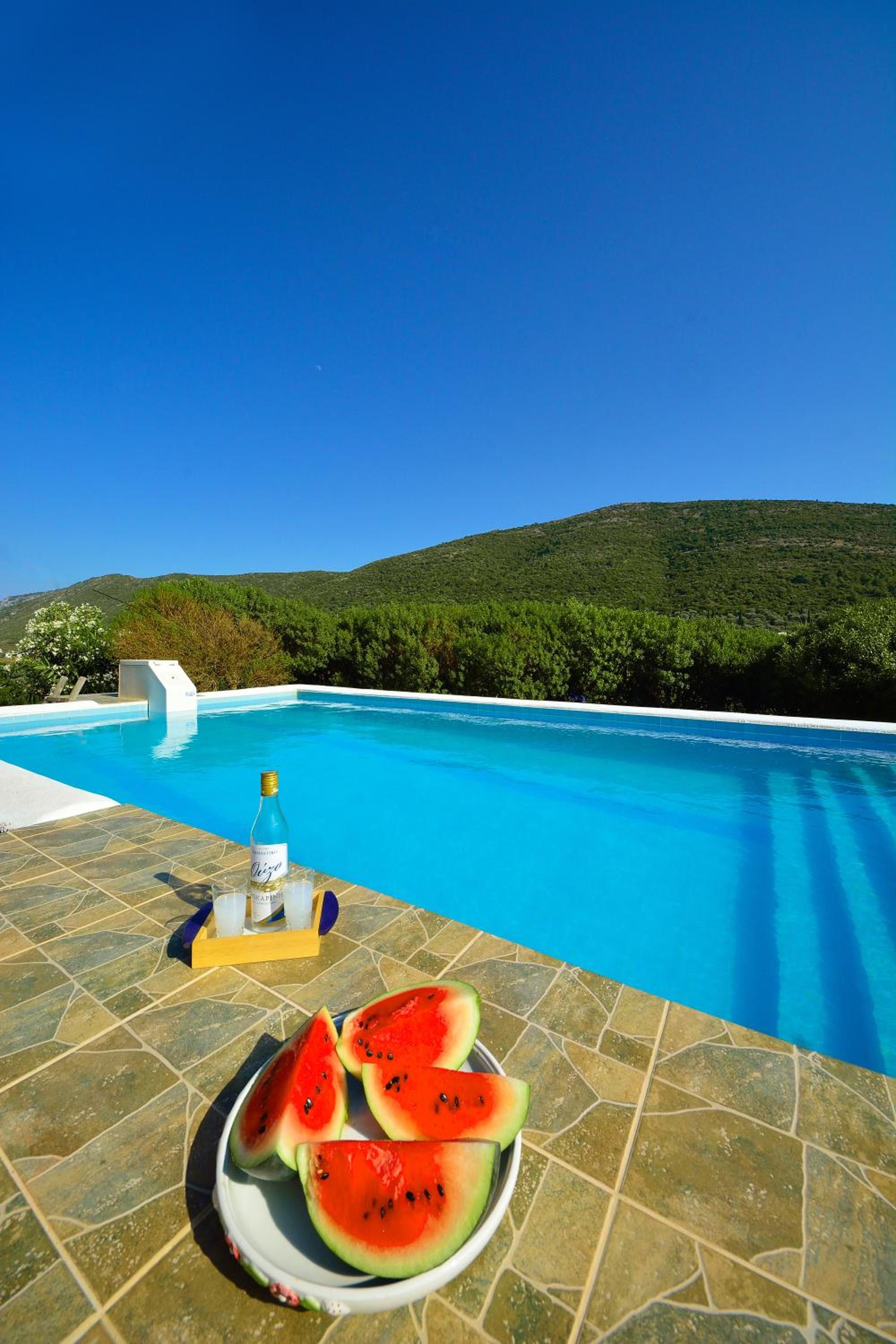 Mouzakis Villas