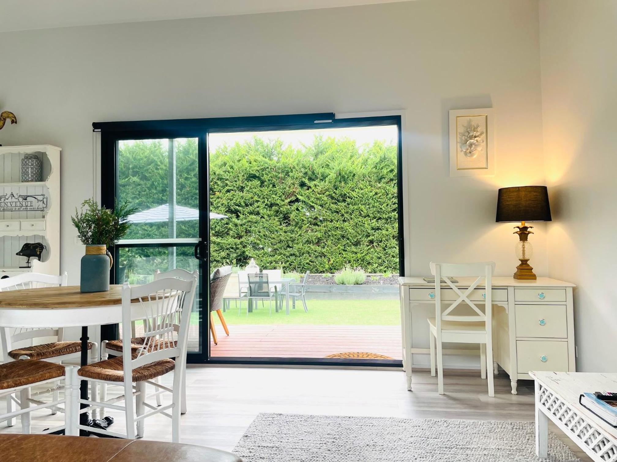 Farm Stay MAPLE Cottage at Wilindi Estate