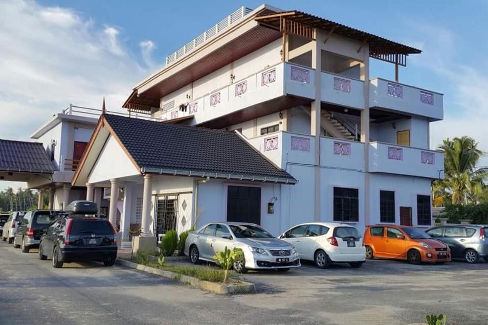 Kanza Beach Inn photo 1