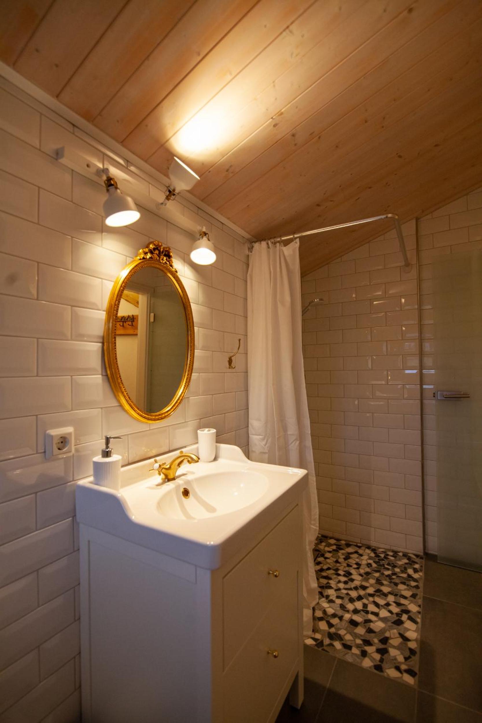 ApartOne Palais-Apartments