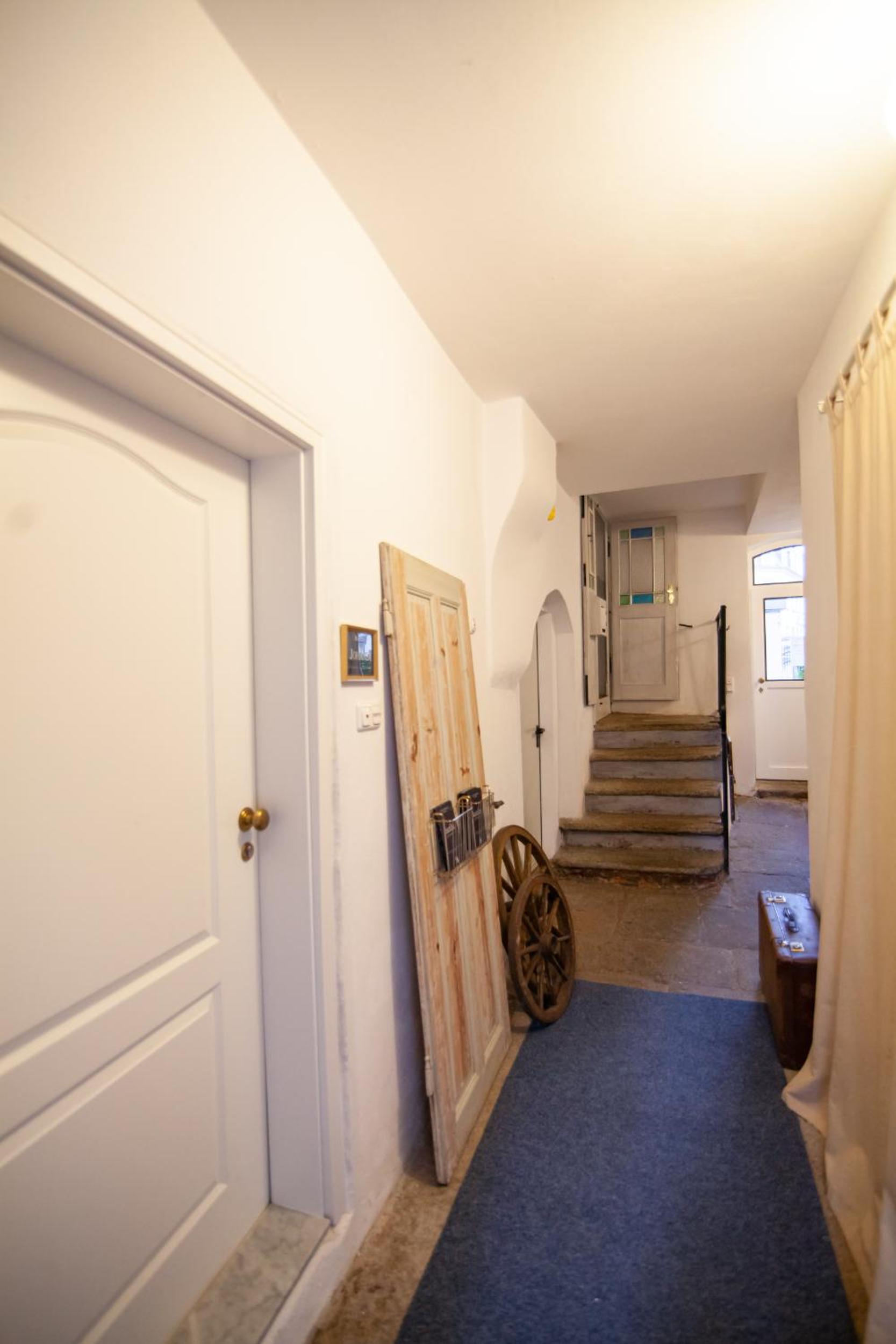 ApartOne Palais-Apartments