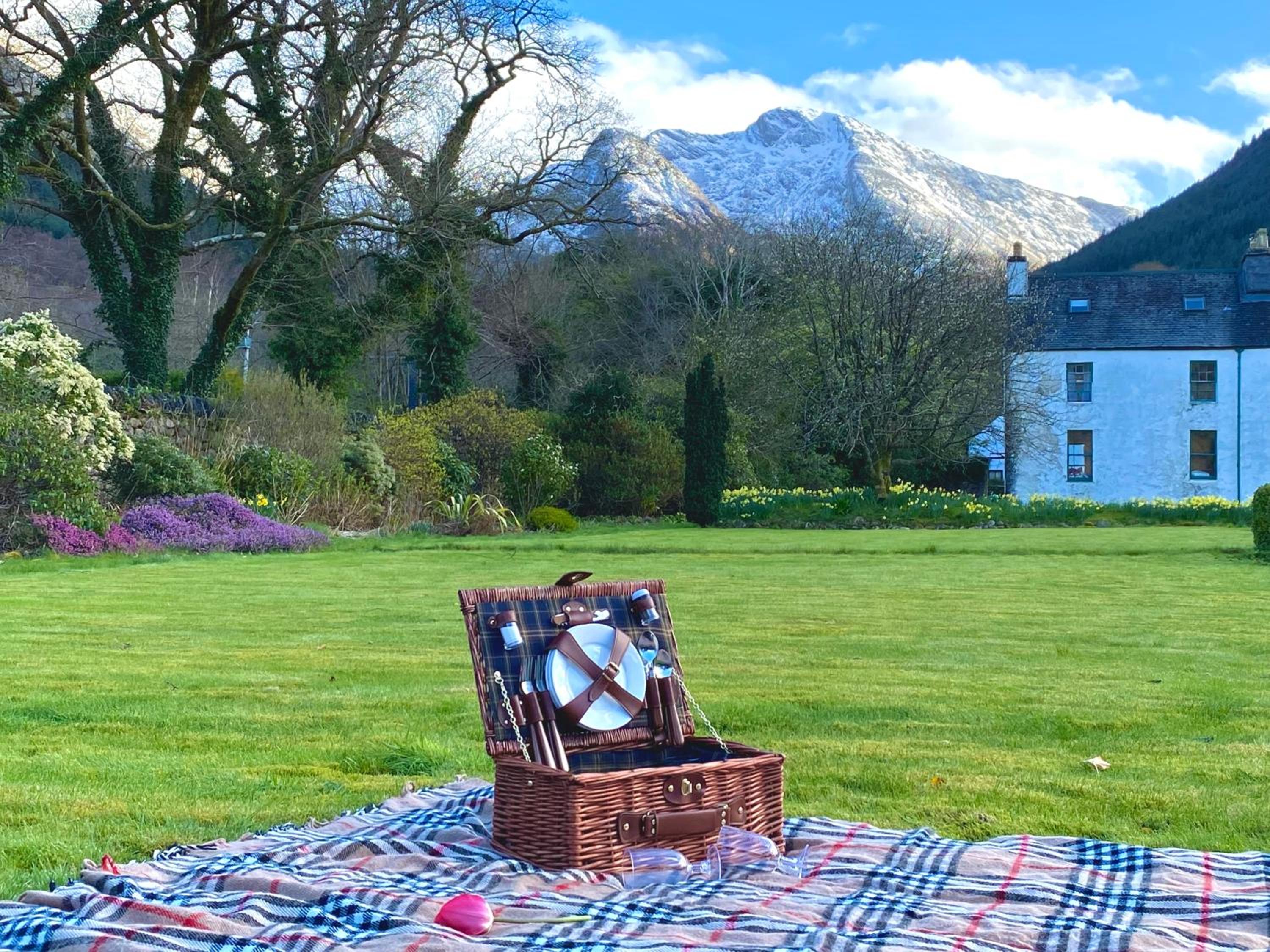 Ballachulish House Apartment