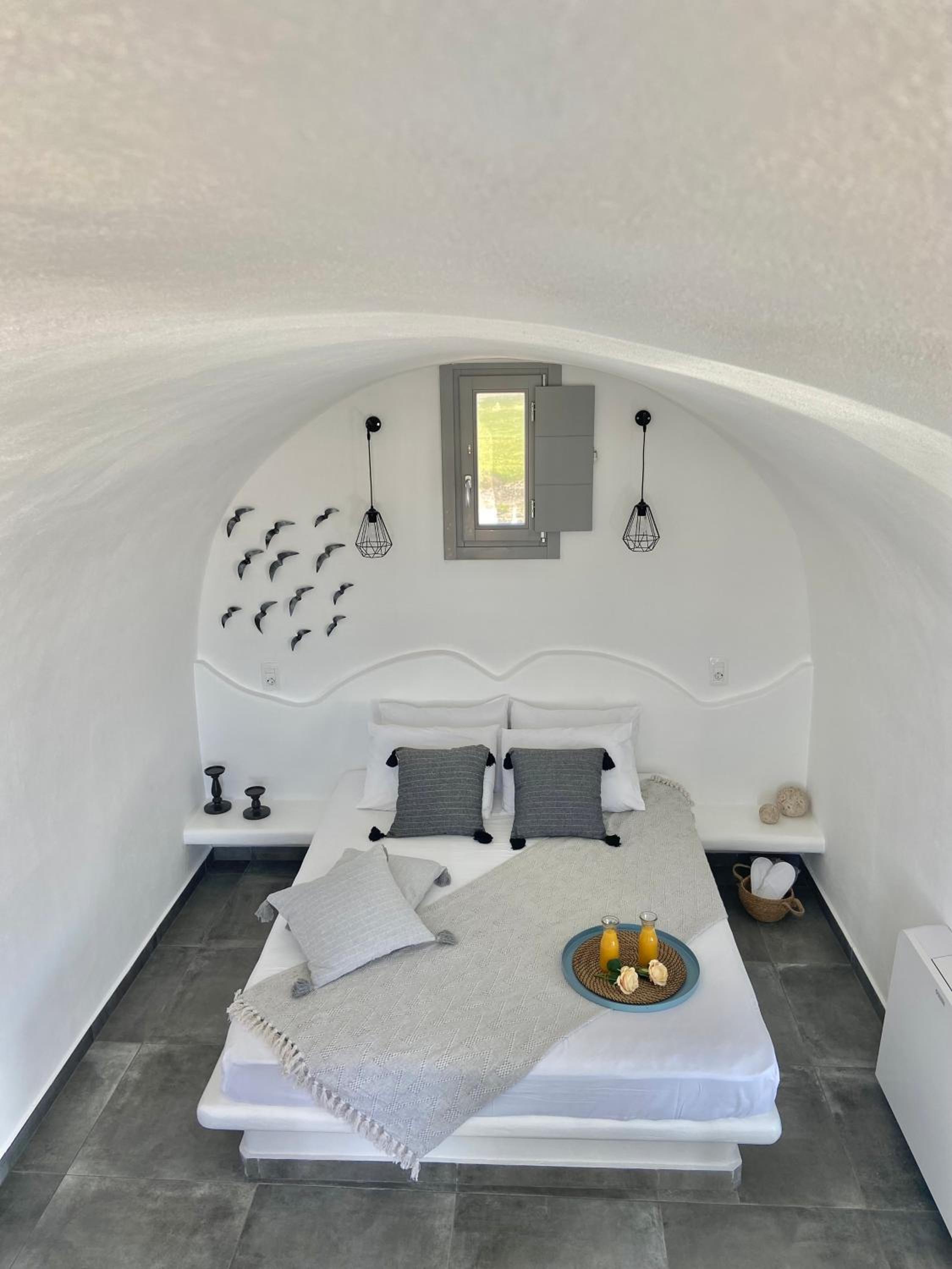 Aeron Suites