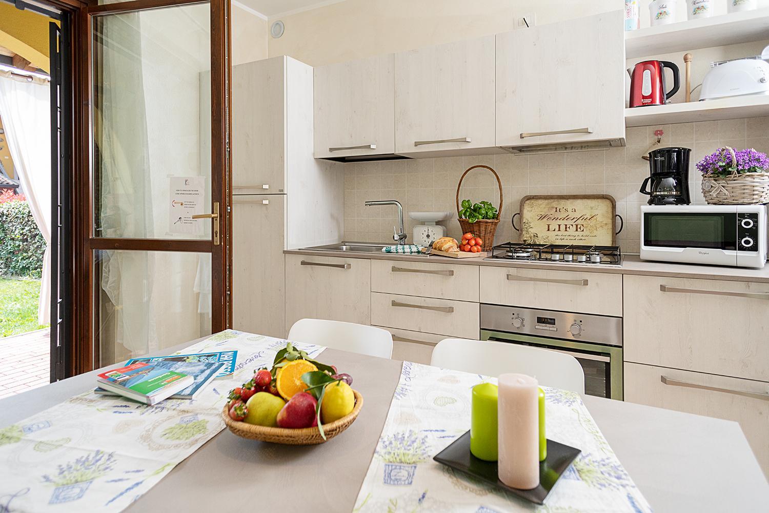 APARTMENT L'ARCHETTO and VILLETTA GRUBER - Regarda Travel view 4