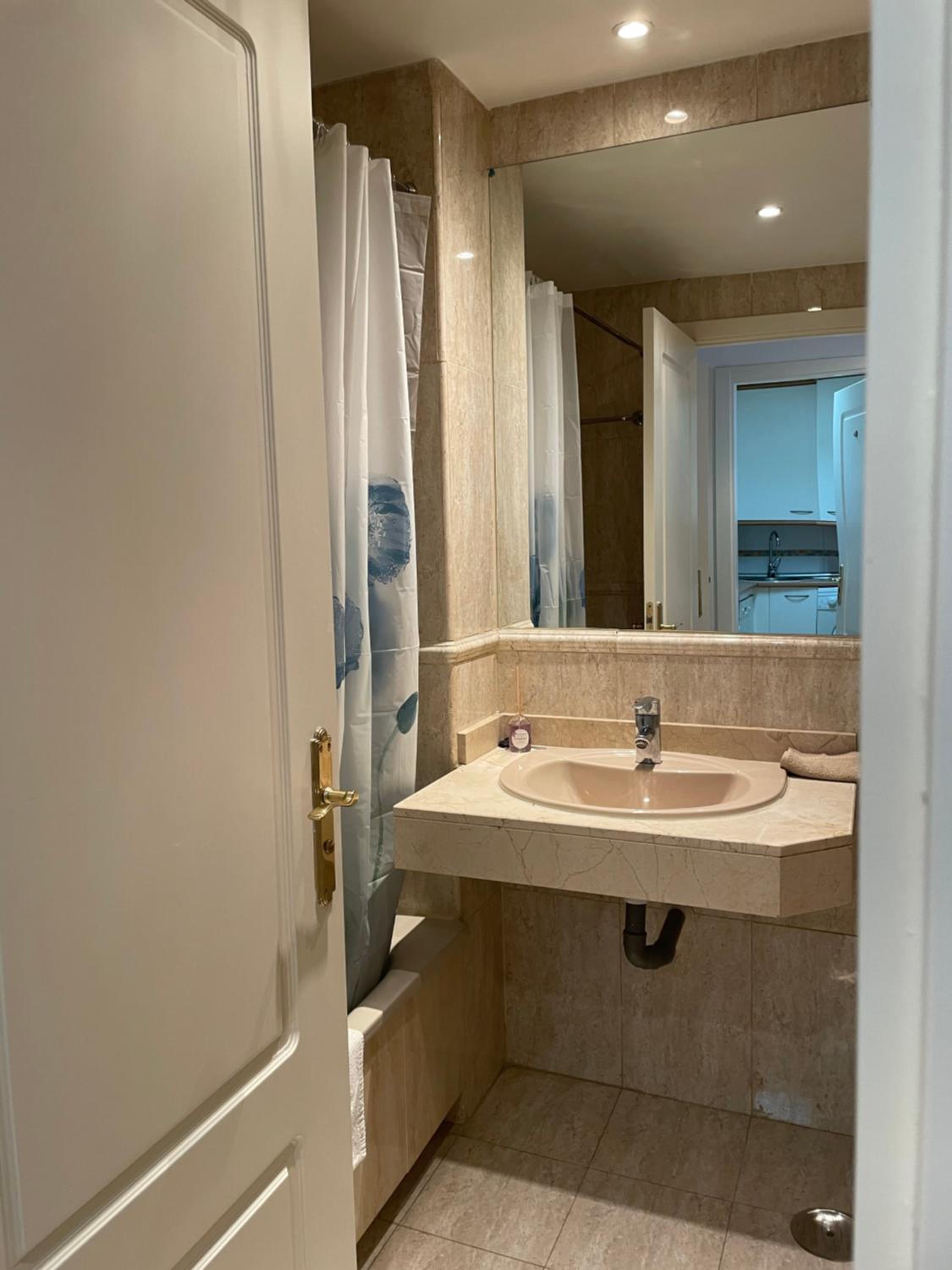 Plenilunio suite, AirPort, Ifema, wanda