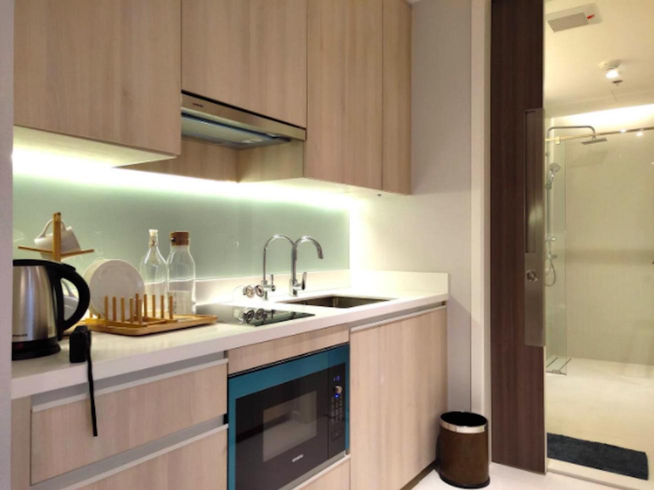 Circle Sukhumvit 11#Luxury#Pool#Gym#BTS Nana&MRT Sukhumvit#1BR#Max2ppl