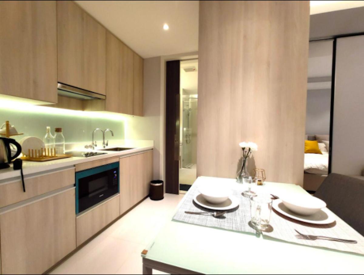 Circle Sukhumvit 11#Luxury#Pool#Gym#BTS Nana&MRT Sukhumvit#1BR#Max2ppl