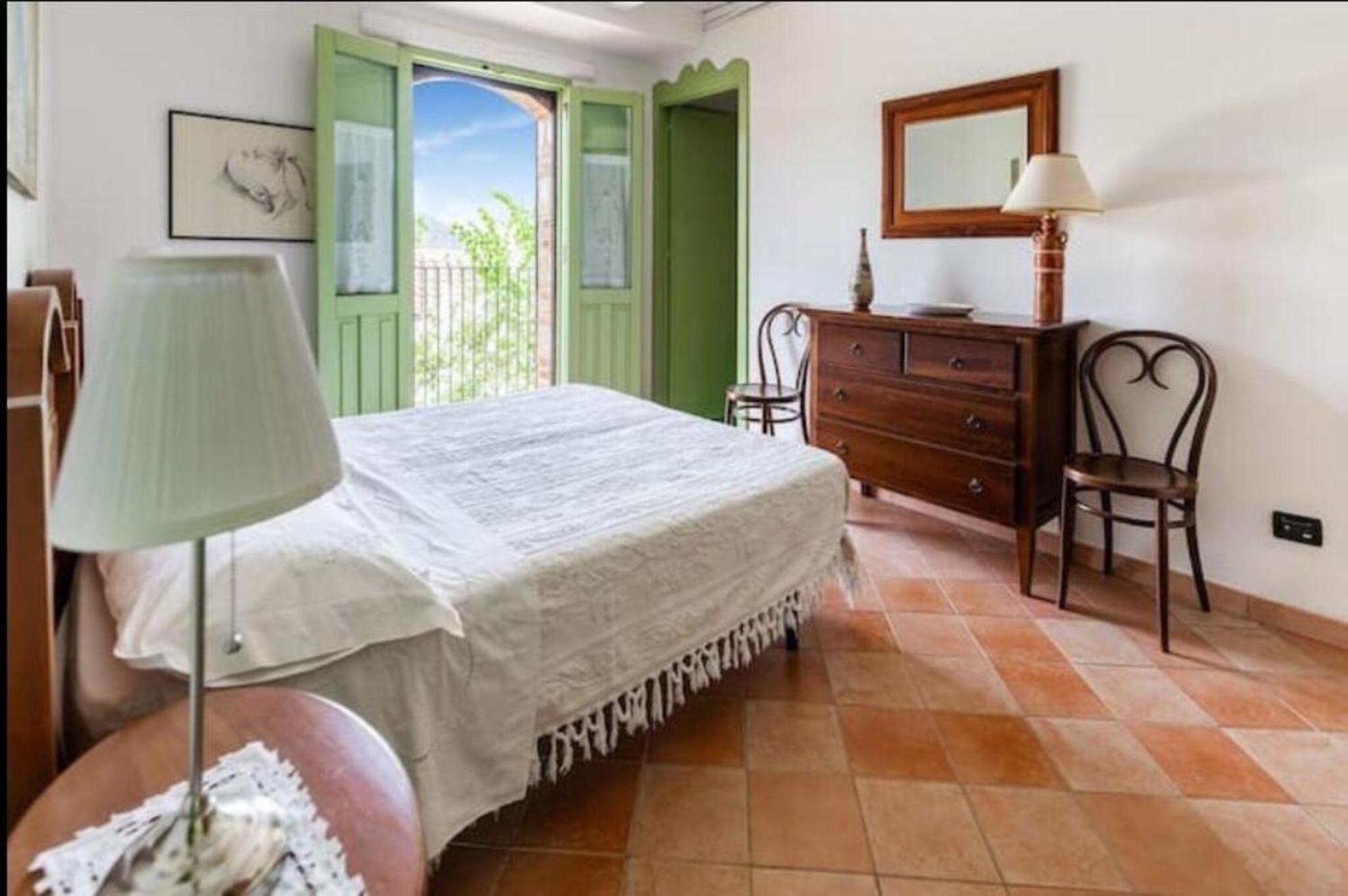 Case Saponara en Cefalù — hotel room