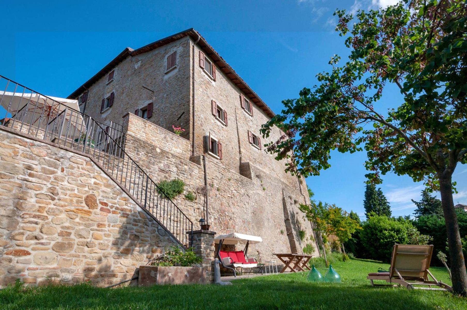Castello Montesasso