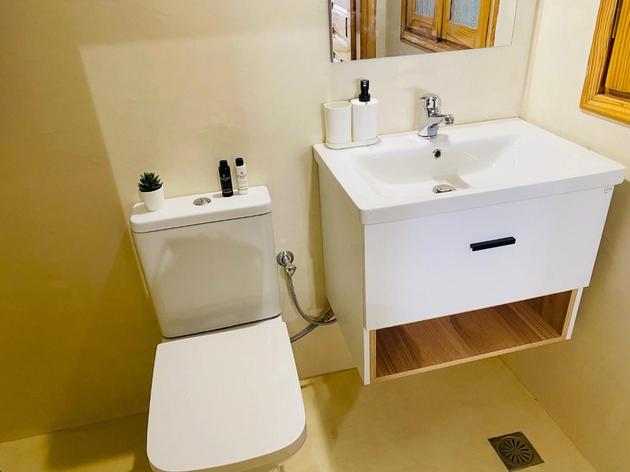 Homdwell Fine Living 1 view 4