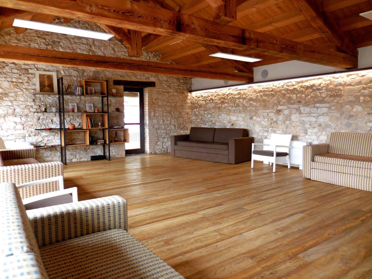 Borgo Case Marian view 5