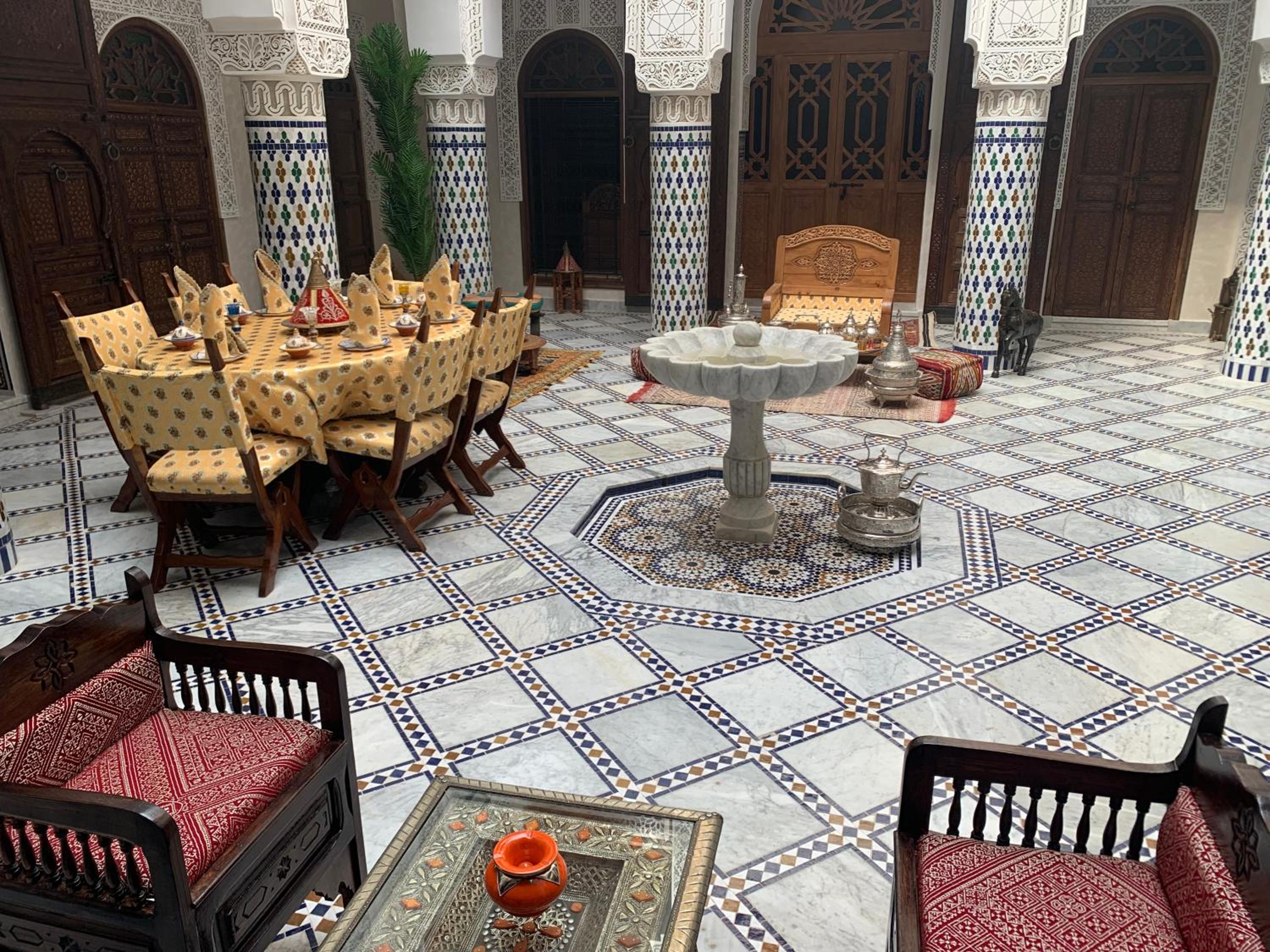 dining