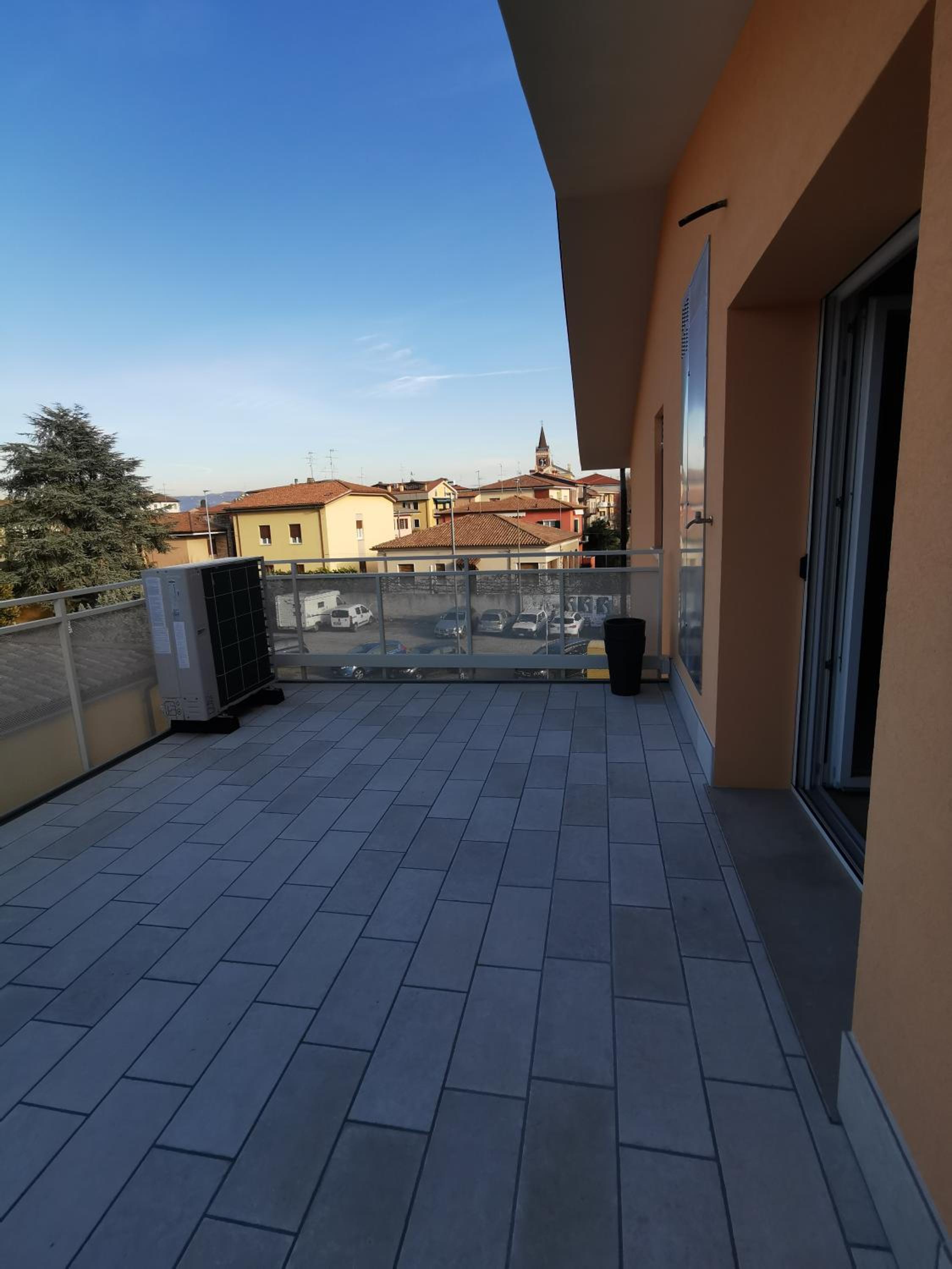 The Orange Flat view 3