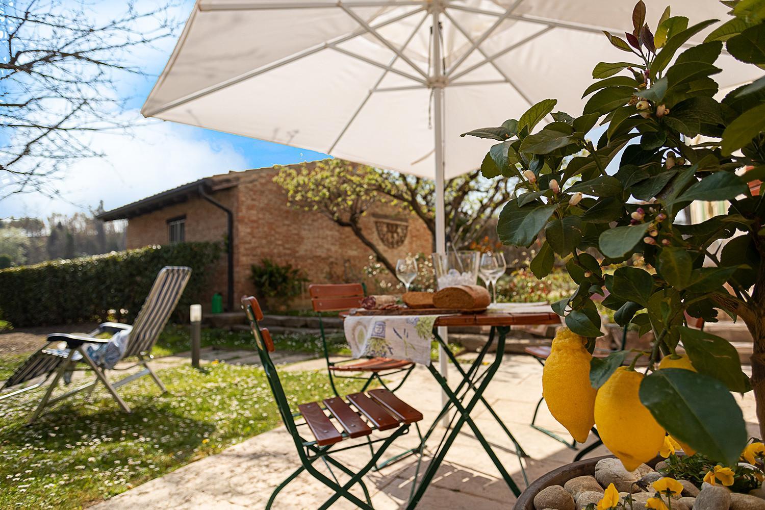COUNTRYHOUSE NOCINO - Regarda Travel view 3