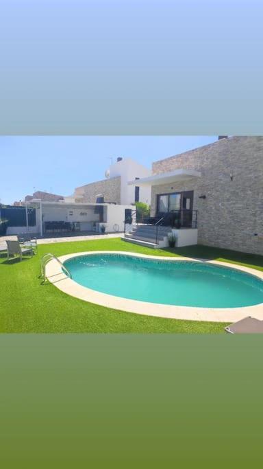 Villa Alegría