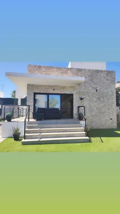 Villa Alegría