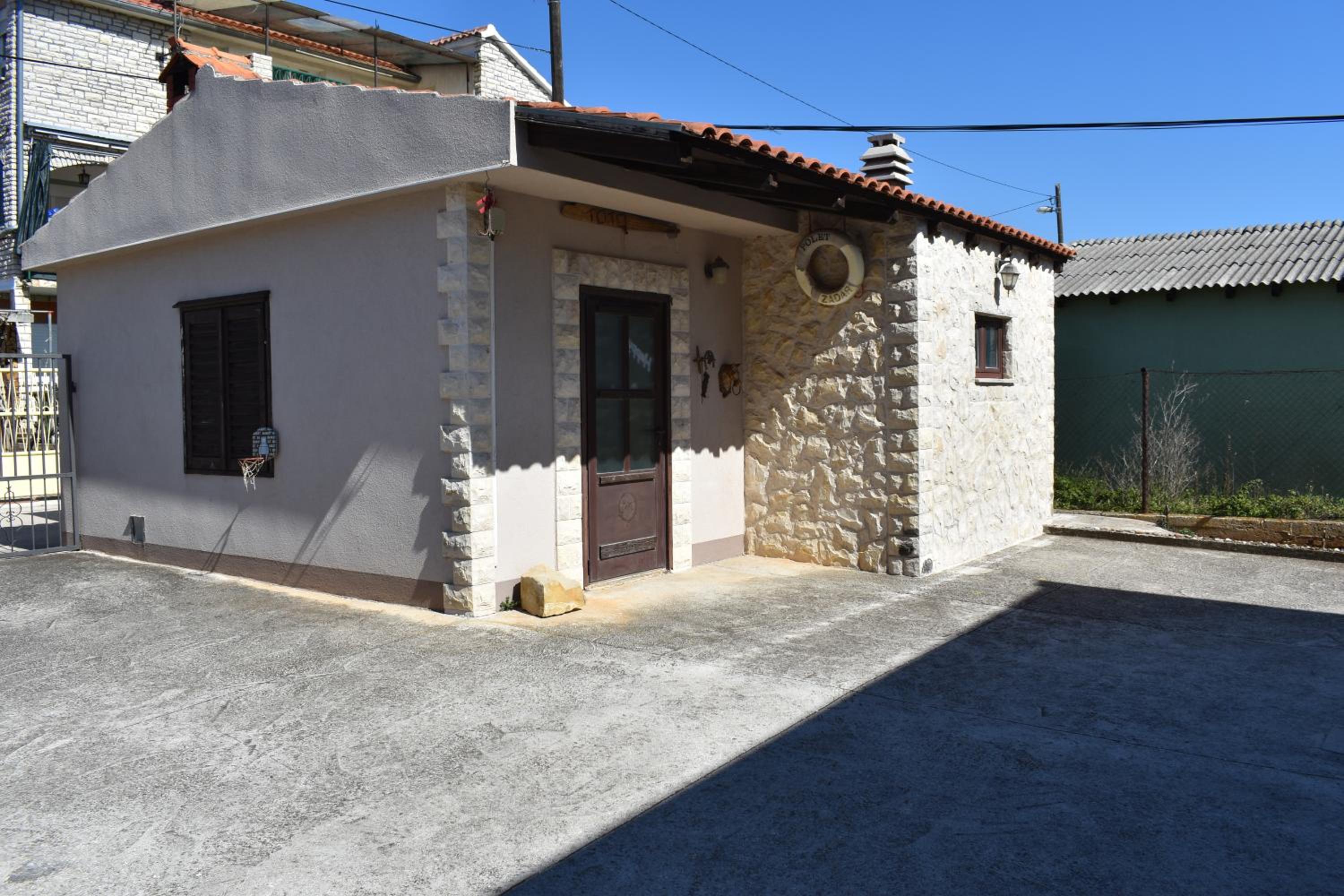 Photo 15