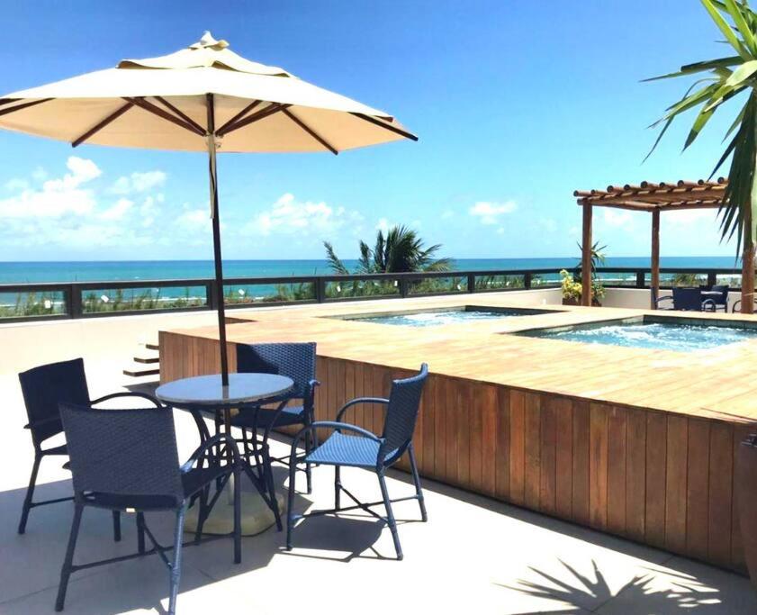 Exclusivo Apto em frente às piscinas naturais de Porto de Galinhas - Com vista frontal para o mar - Beira mar - Plage du Porto 101